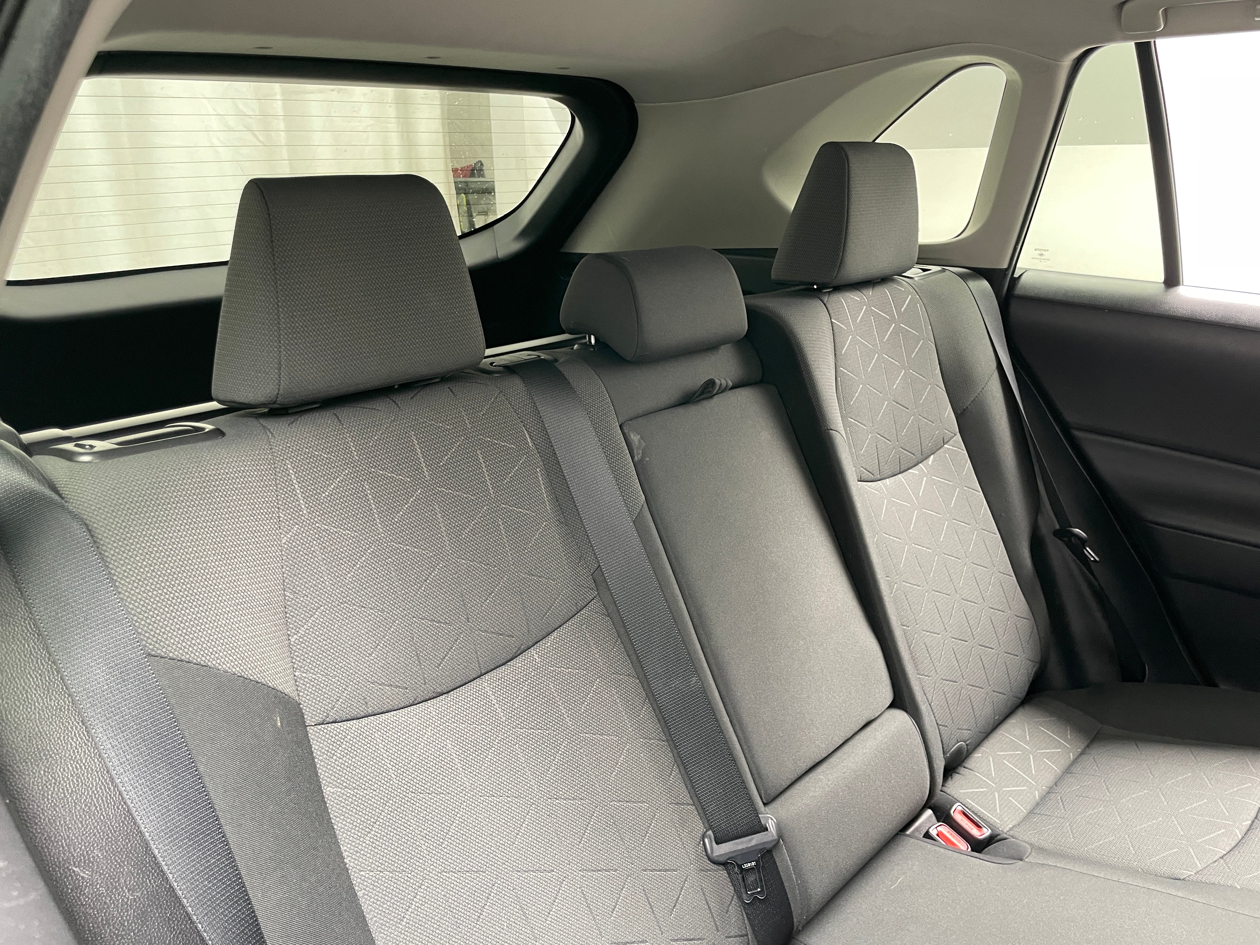 2020 Toyota RAV4 XLE 6