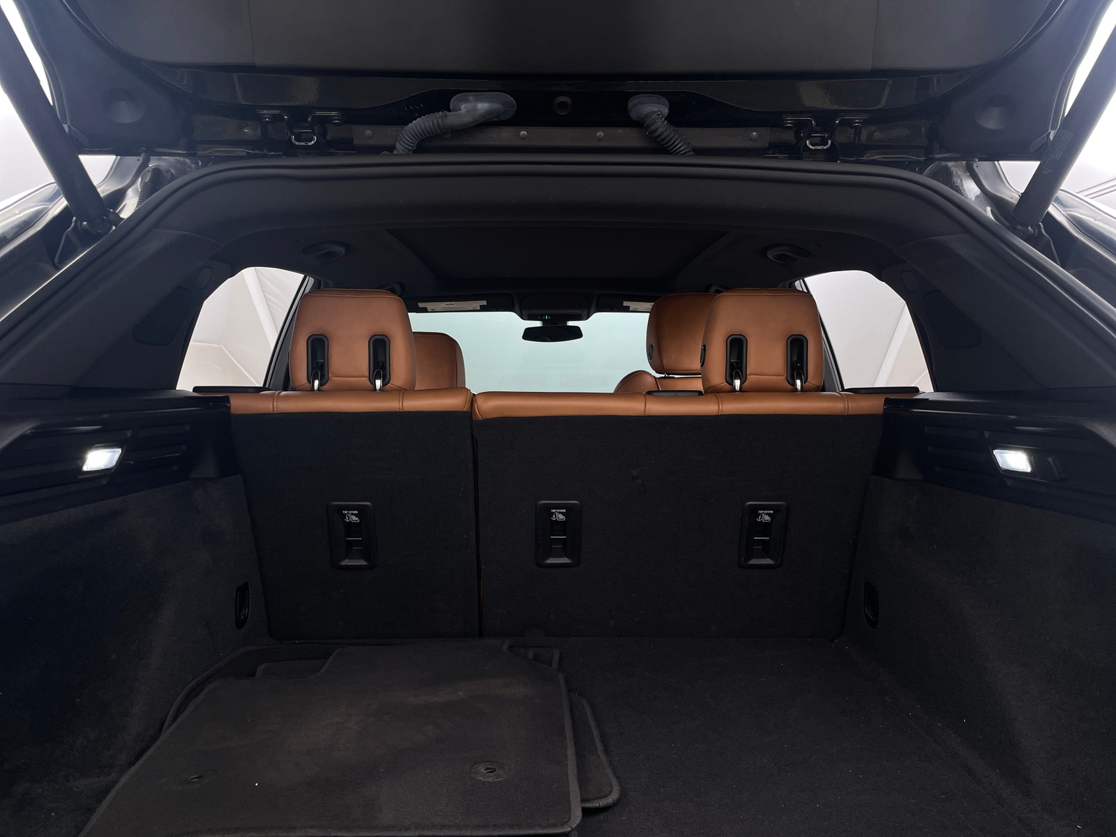 Thumbnail: 2019 Cadillac XT4 - 6