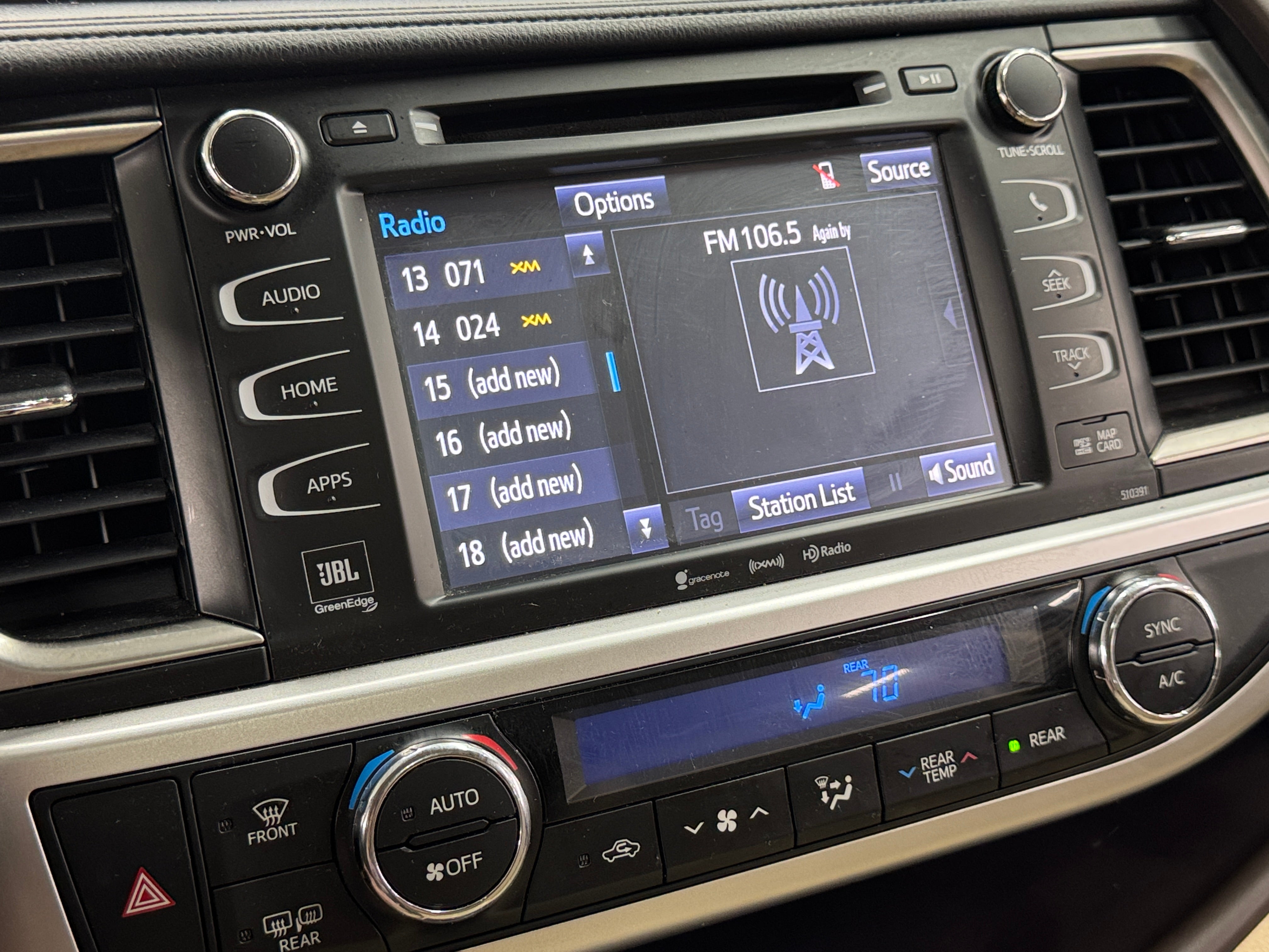 2019 Toyota Highlander Limited 3