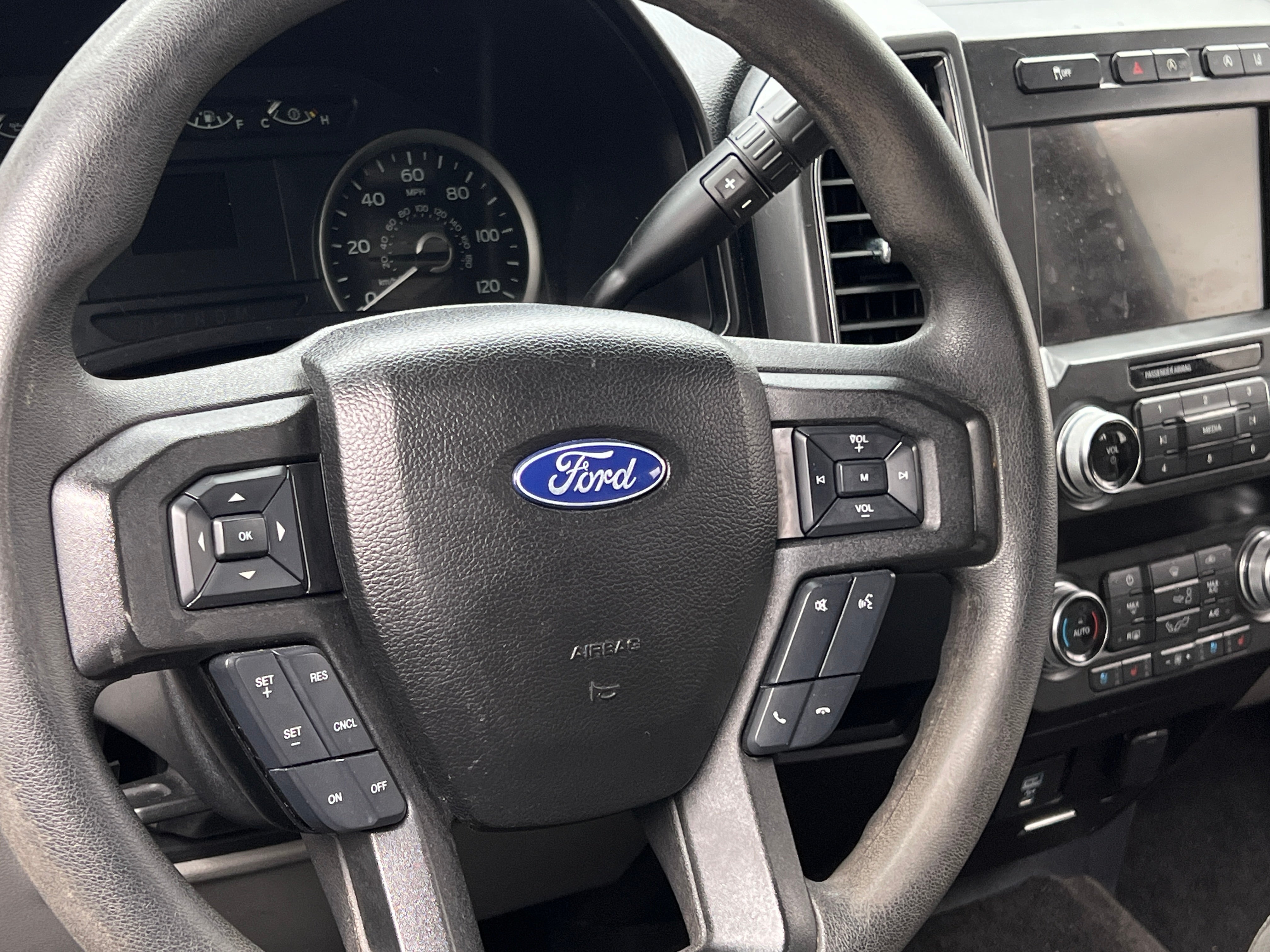 2018 Ford Econoline E-150 5