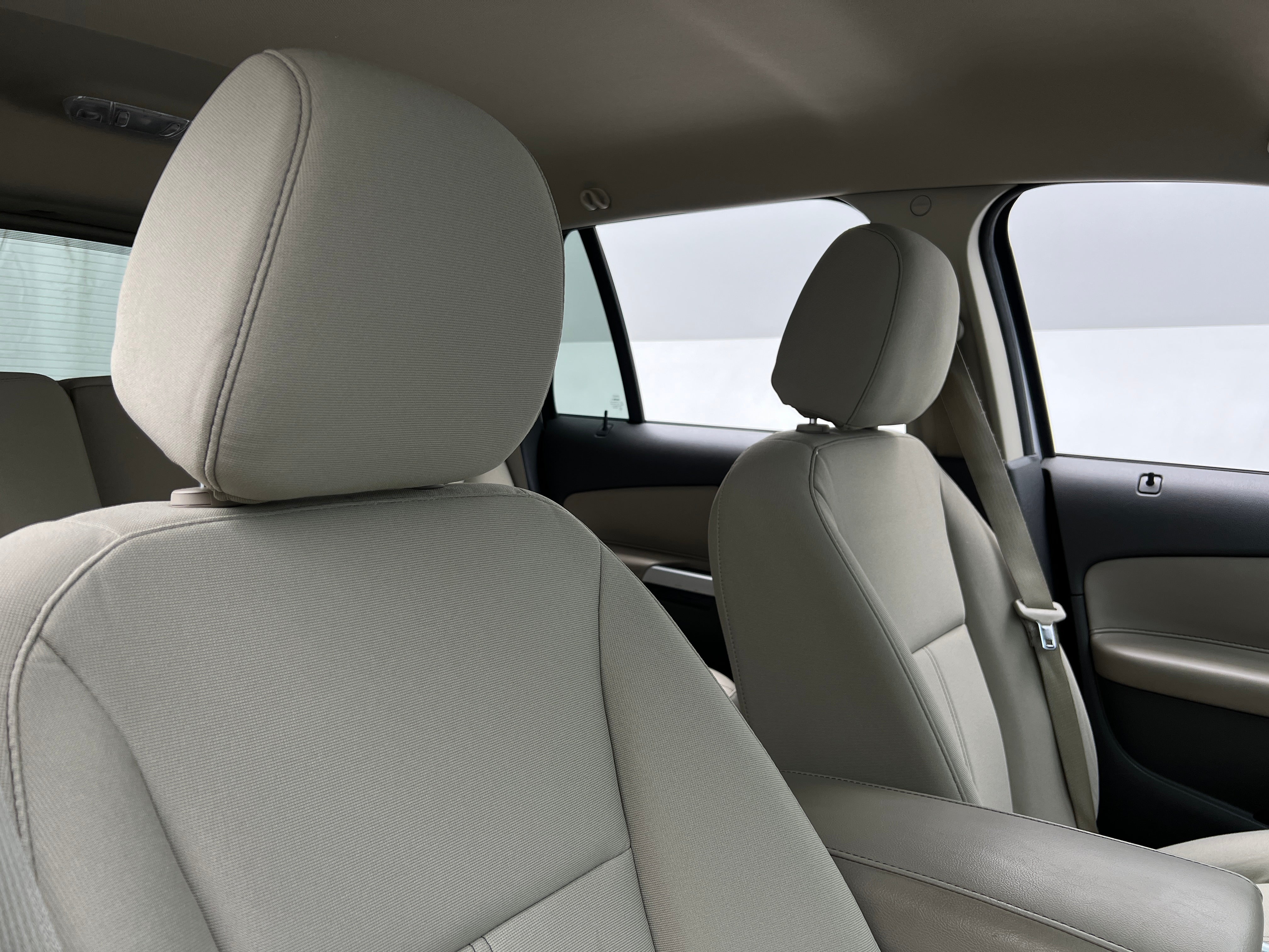 2013 Ford Edge SE 2