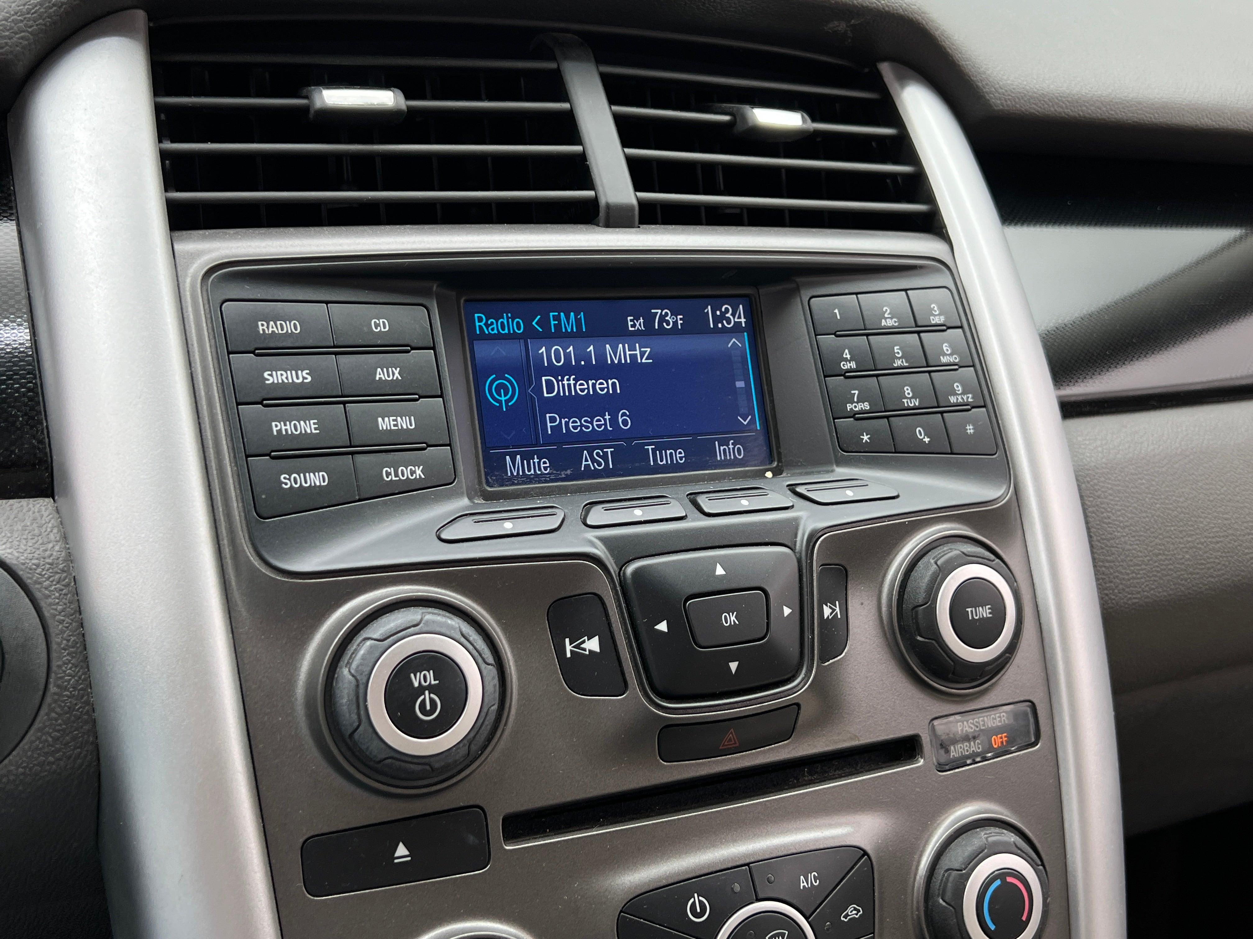 2013 Ford Edge SE 4
