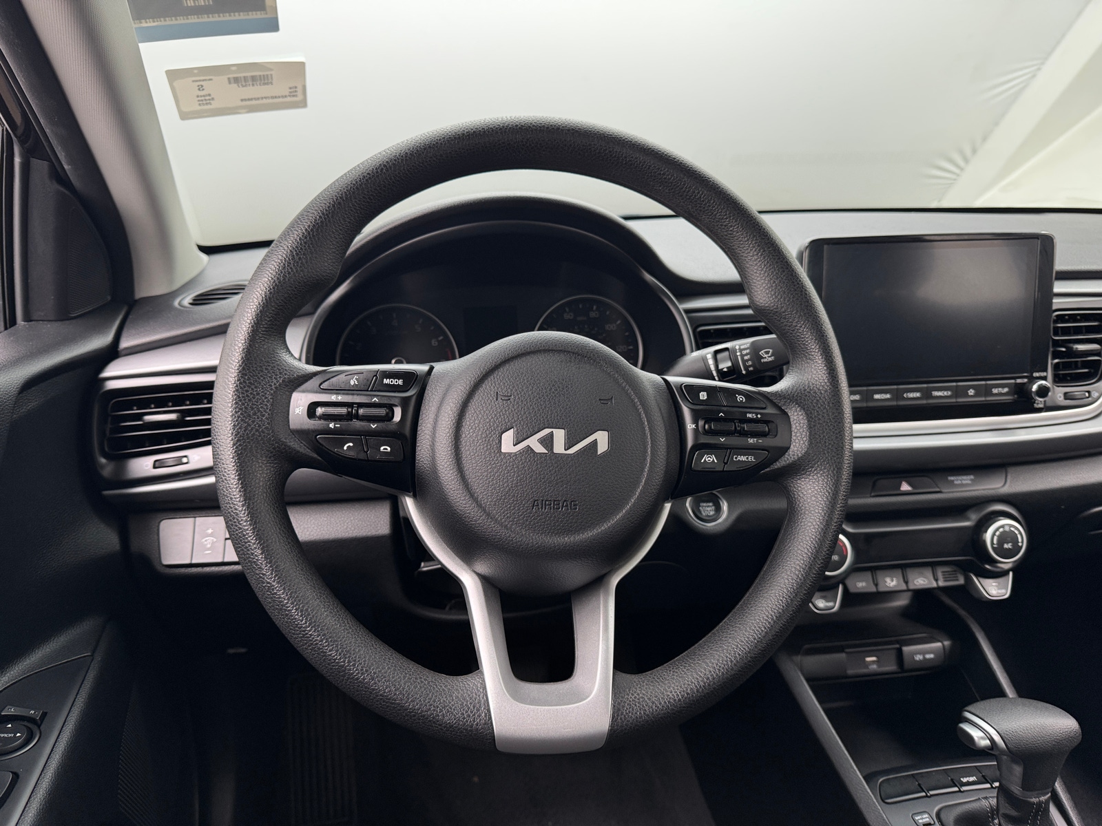 Thumbnail: 2023 Kia Rio - 5