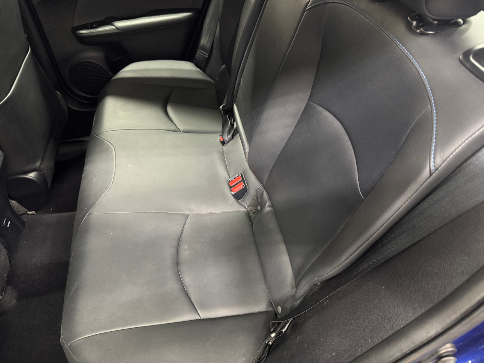 Thumbnail: 2017 Toyota Prius - 6
