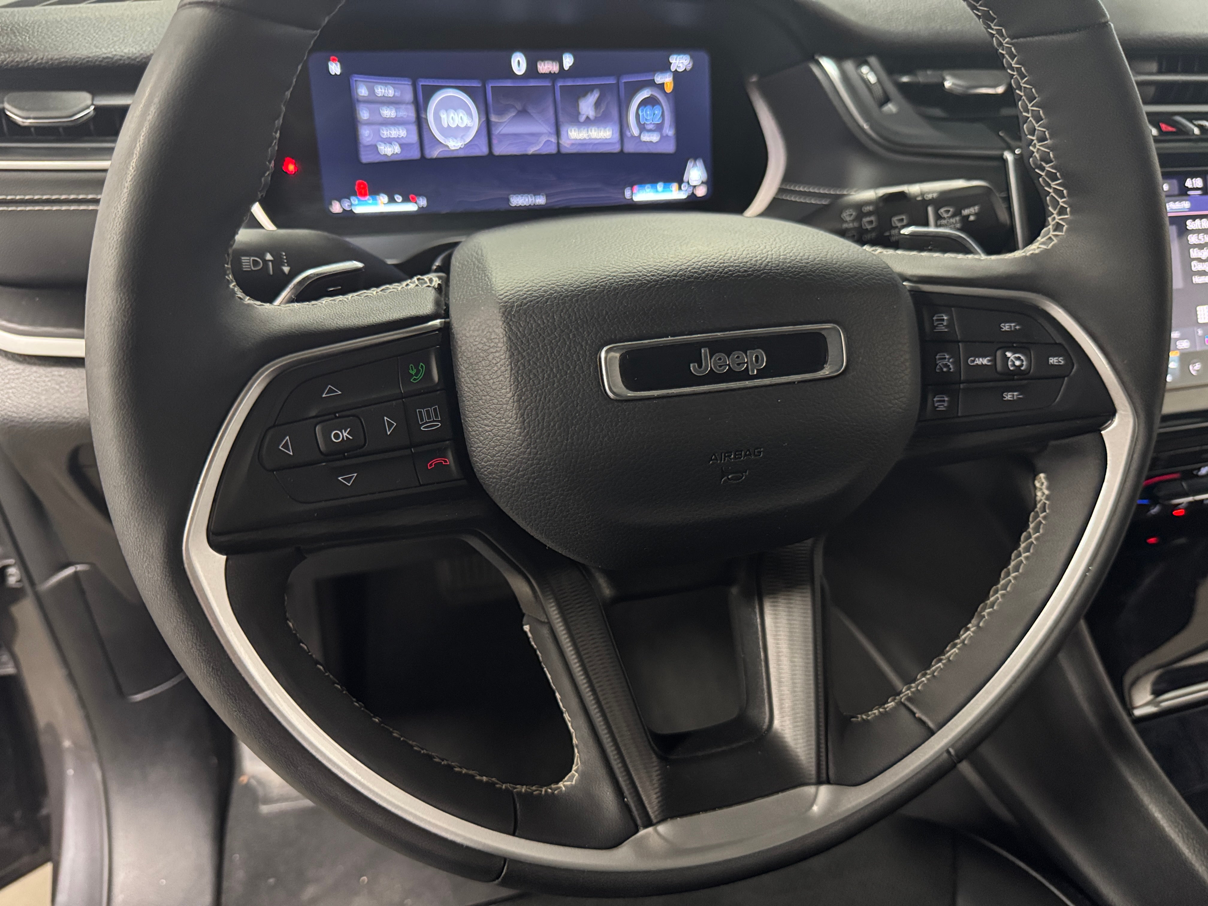2024 Jeep Grand Cherokee L Altitude 5