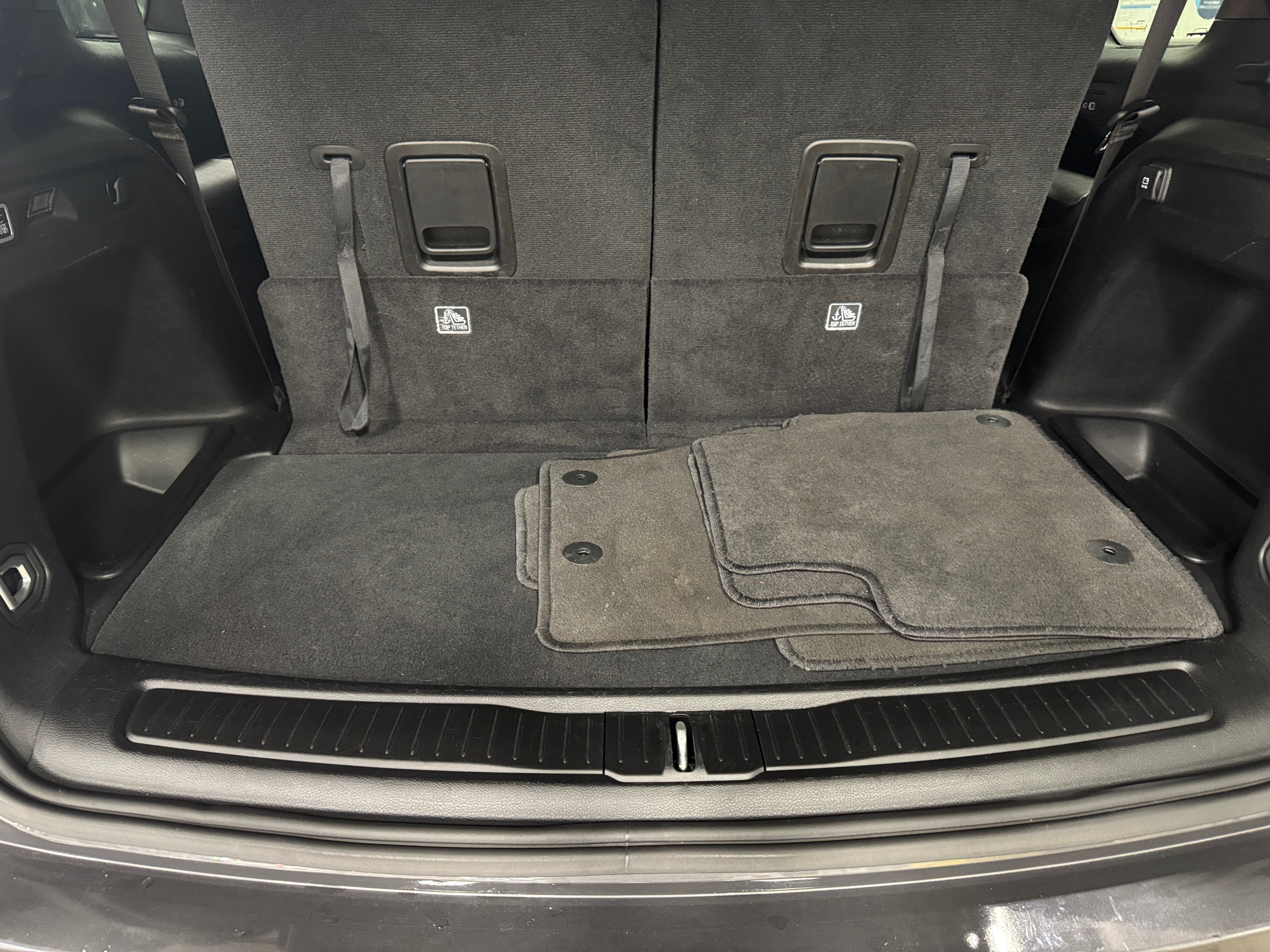 2024 Jeep Grand Cherokee L Altitude 7