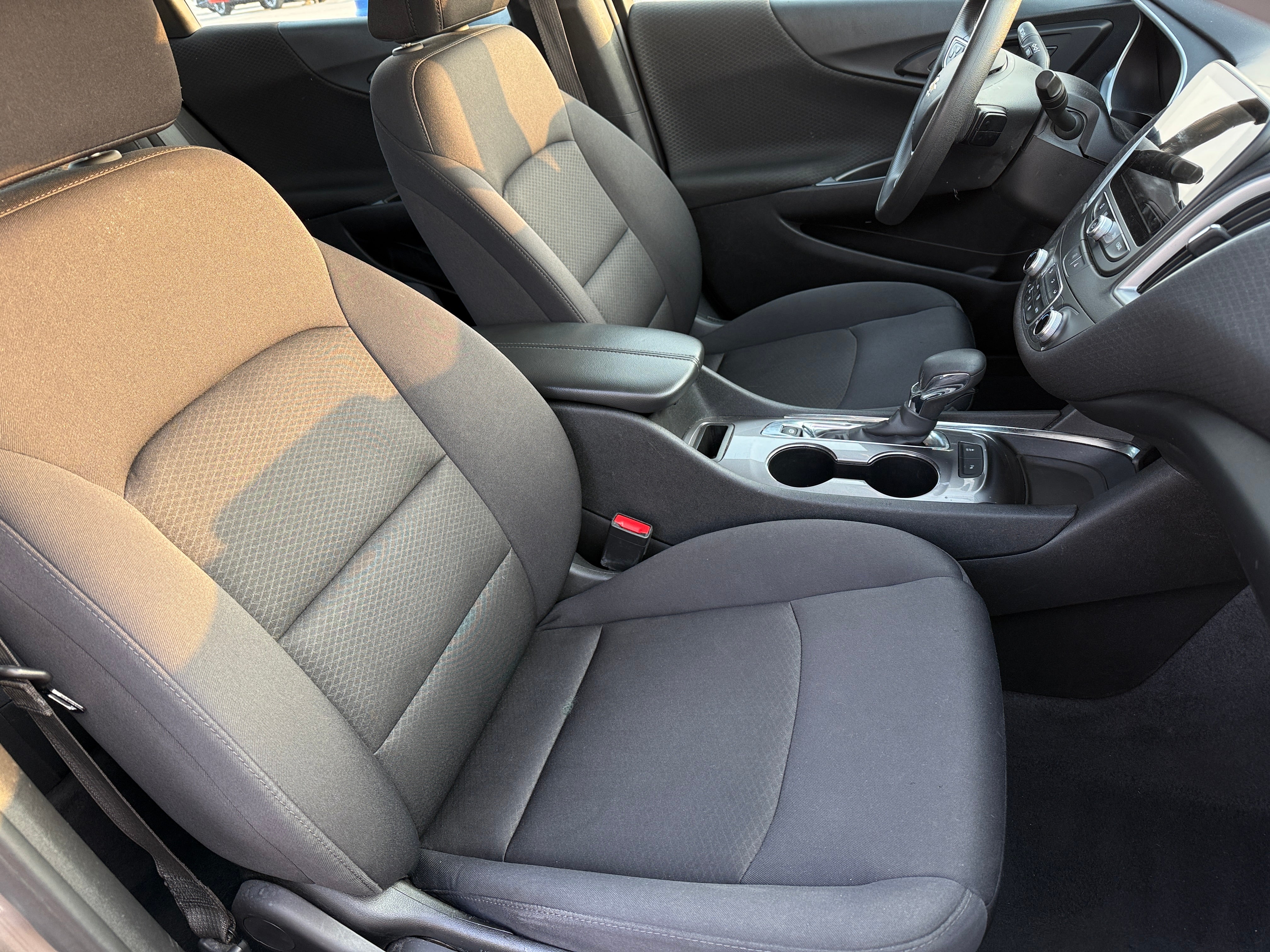 2023 Chevrolet Malibu LT 2
