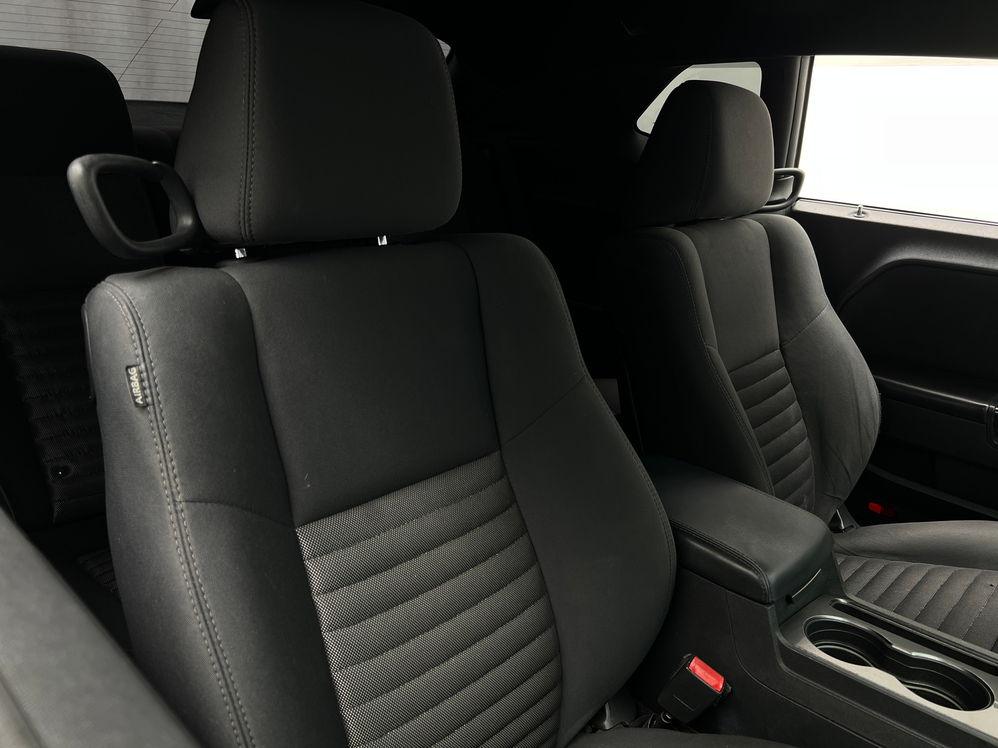 2013 Dodge Challenger SXT 2