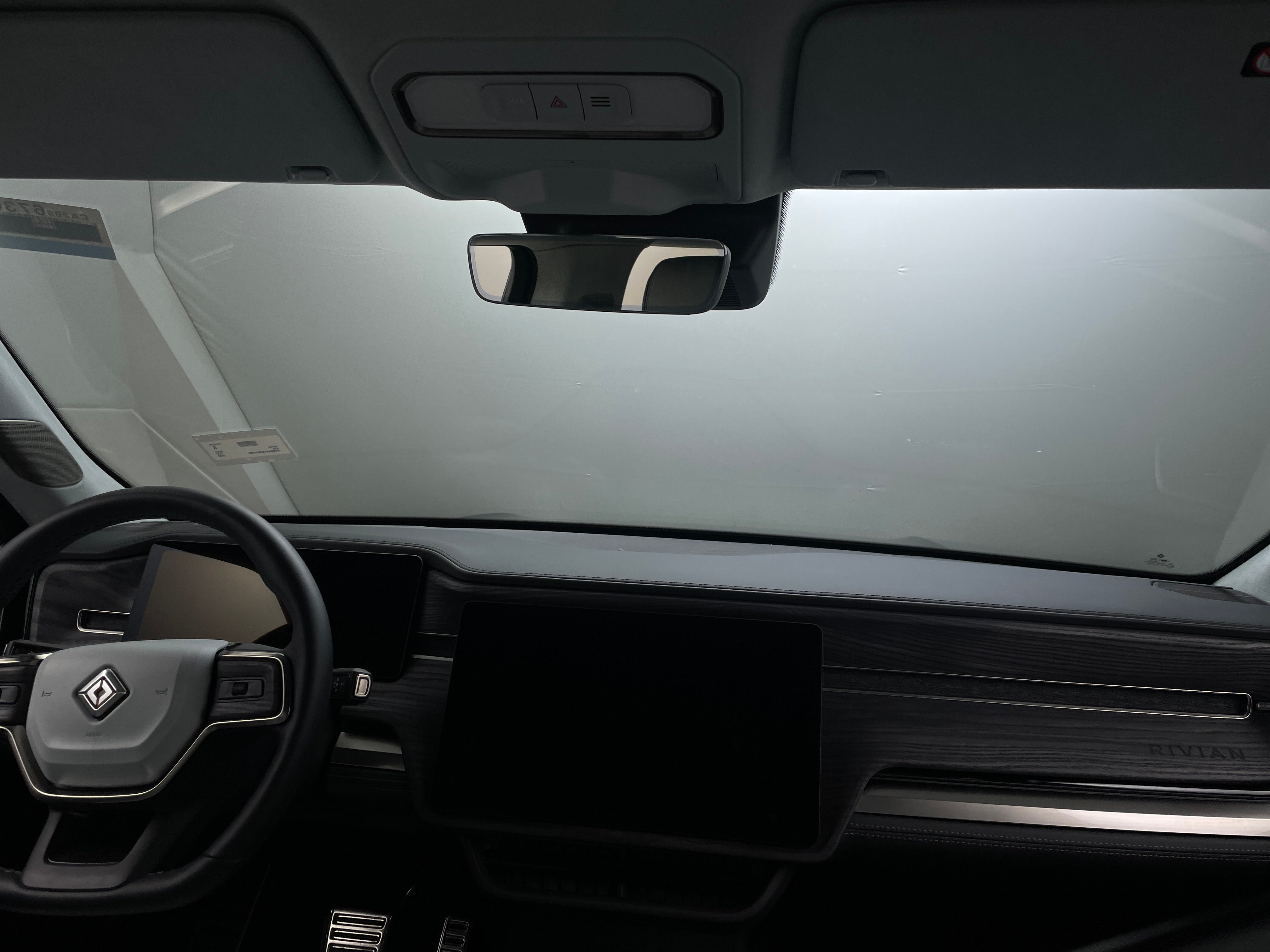 2023 Rivian R1S Adventure 2