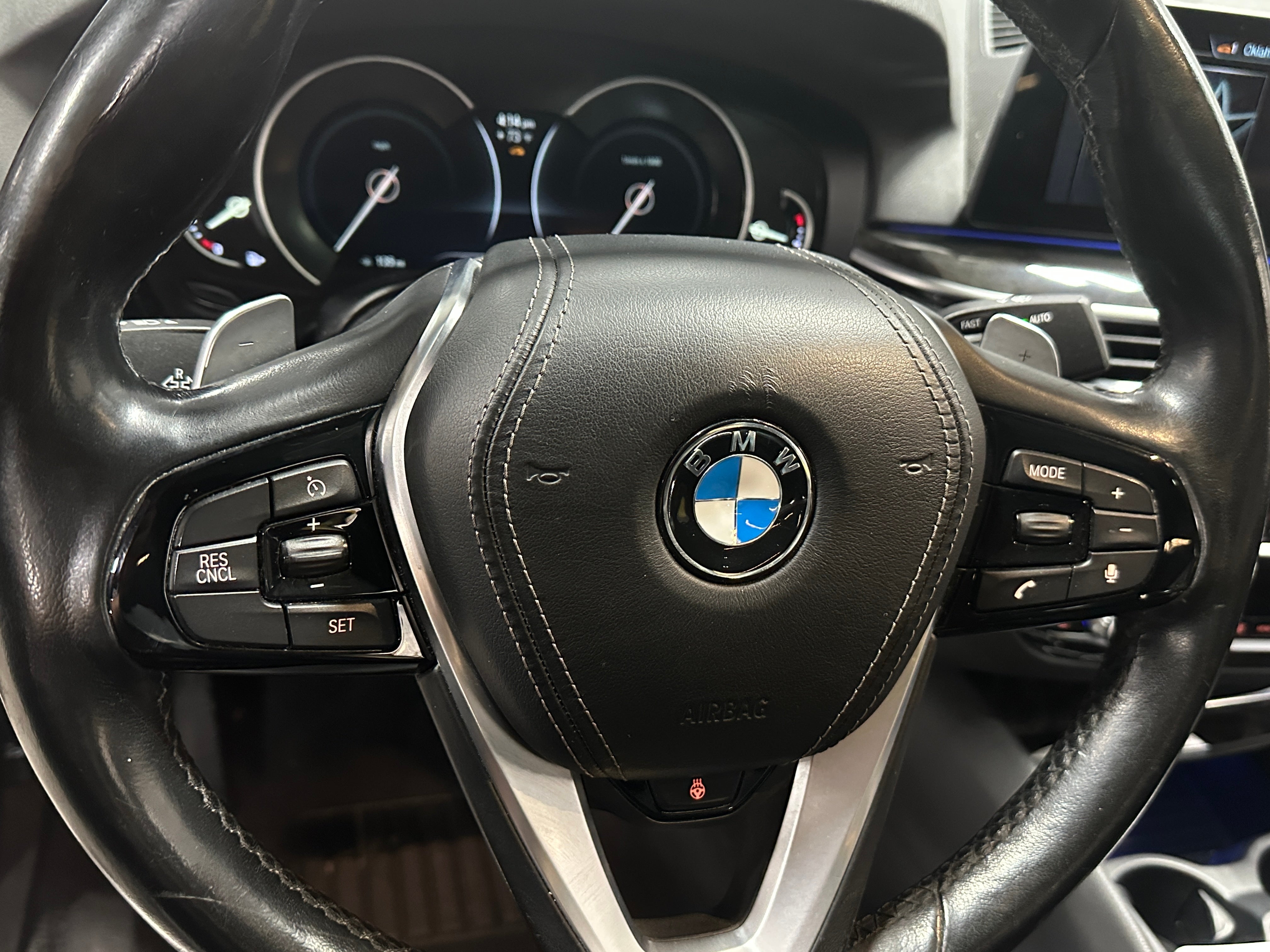 2018 BMW 5 Series 530i xDrive 4