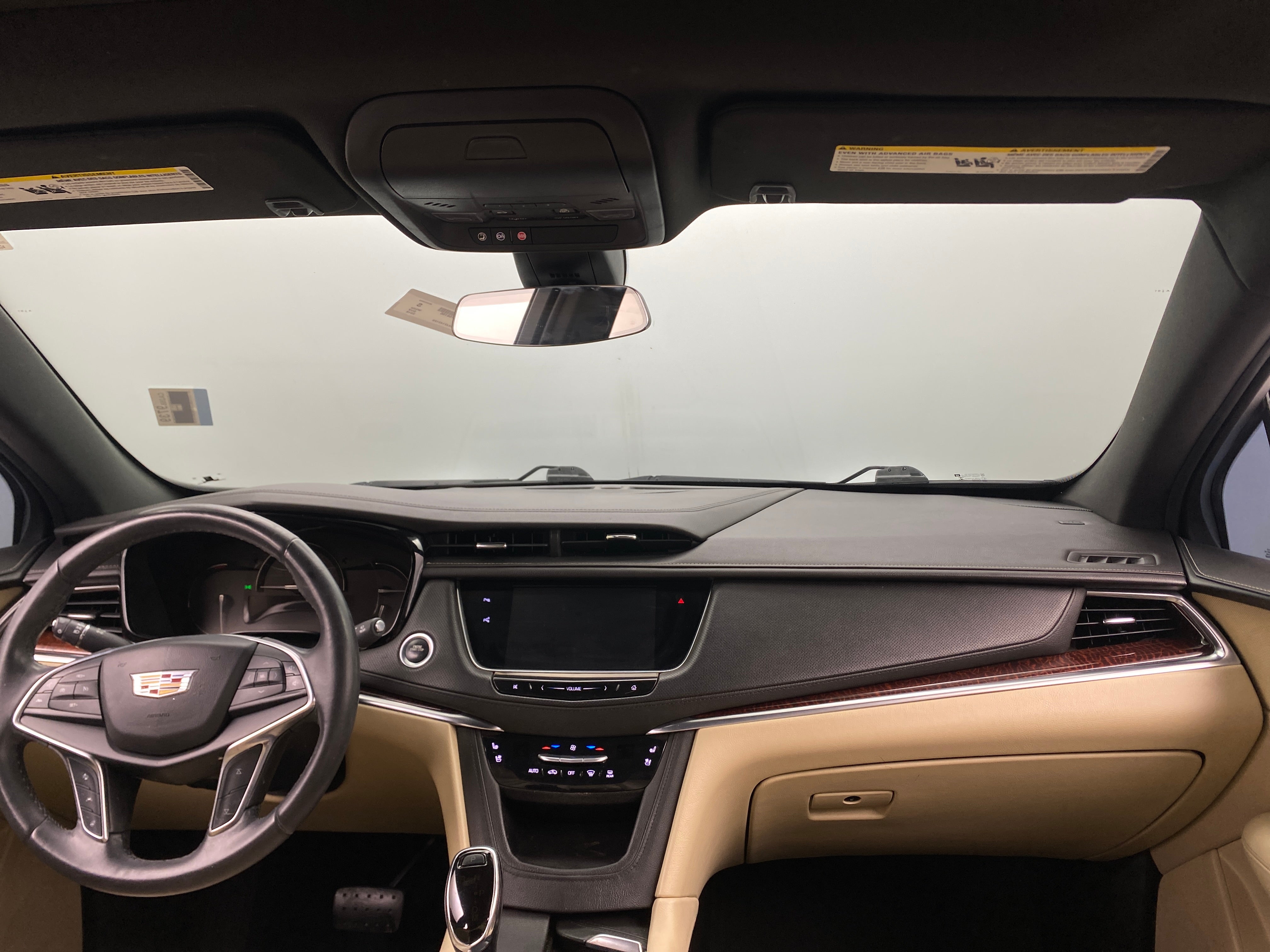2018 Cadillac XT5 Premium Luxury 2