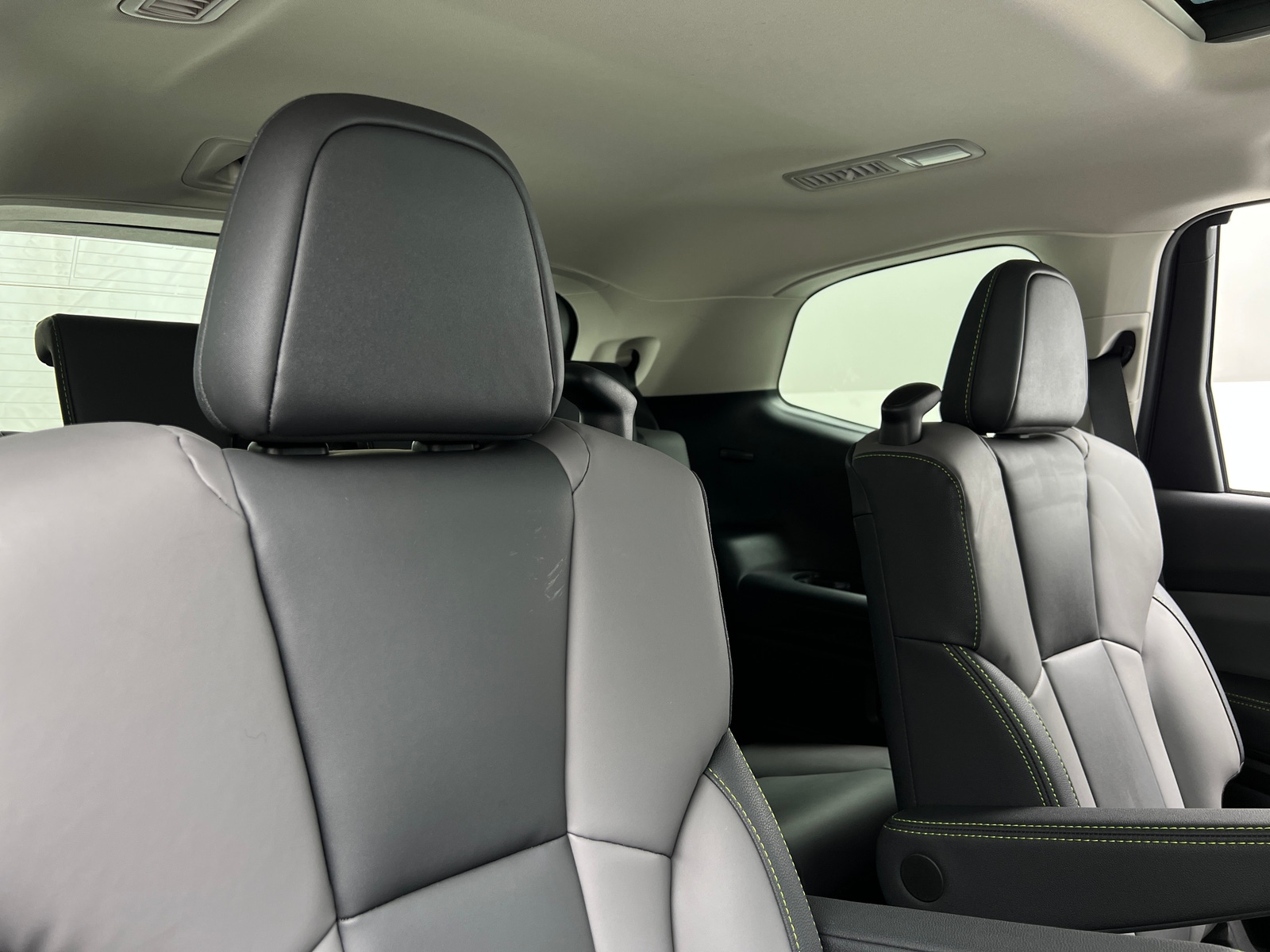 Thumbnail: 2024 Subaru Ascent - 5