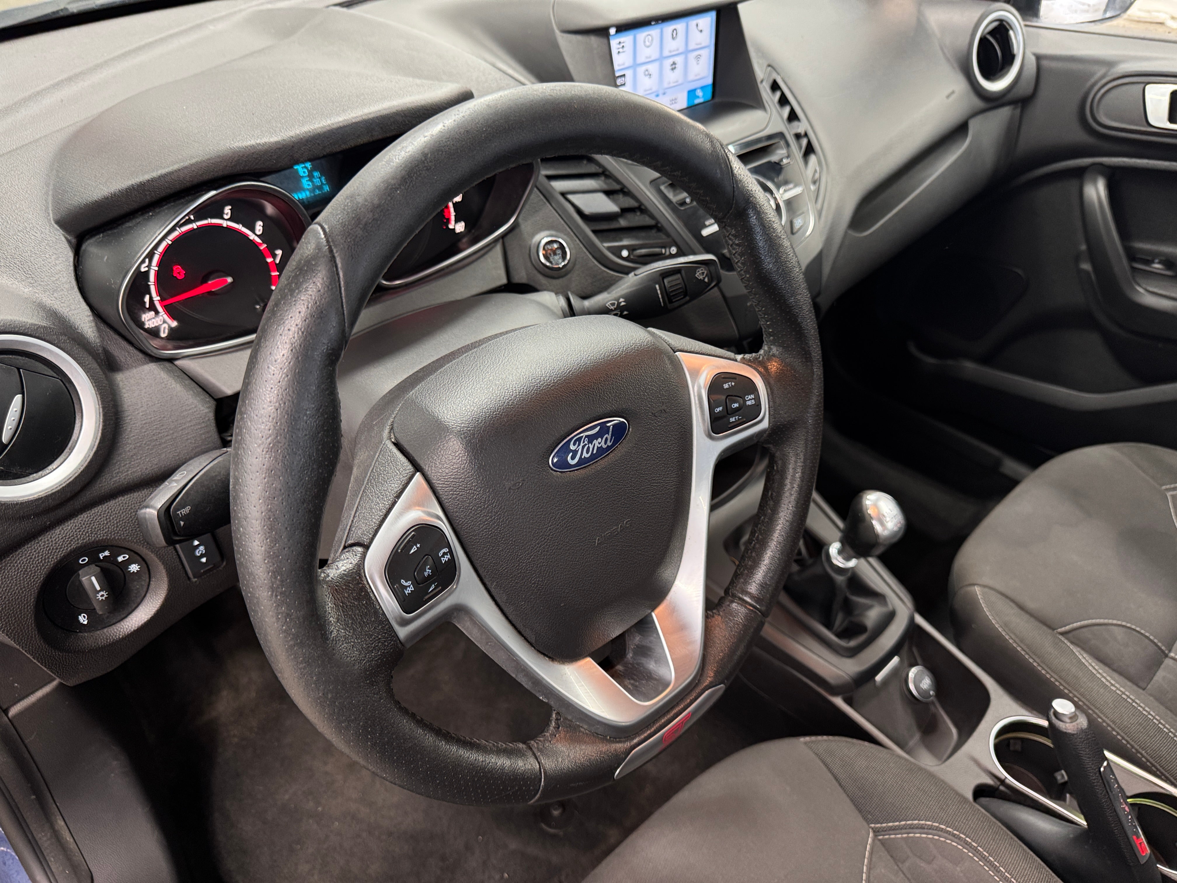 2016 Ford Fiesta ST 3