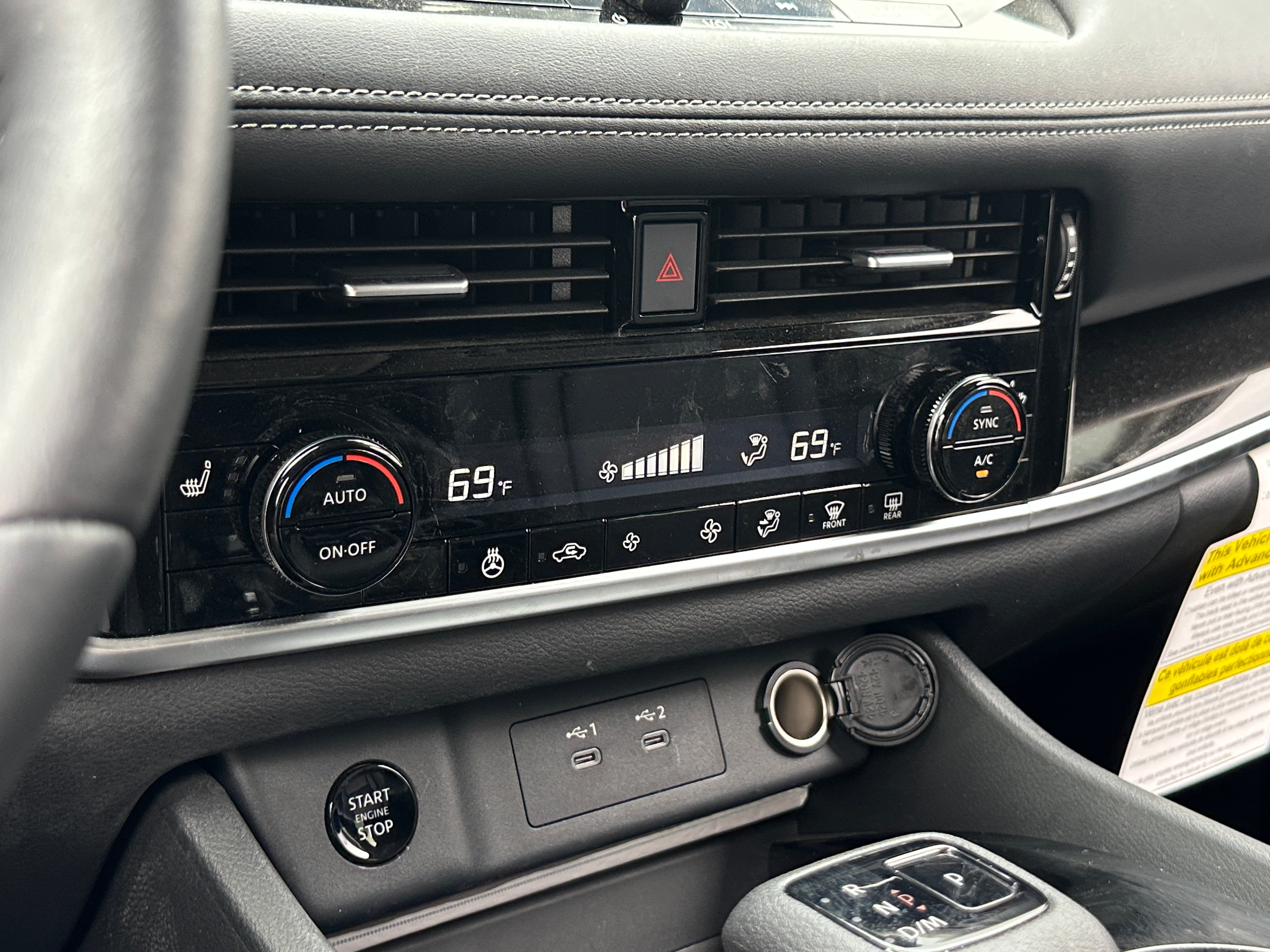 2024 Nissan Rogue SL 3