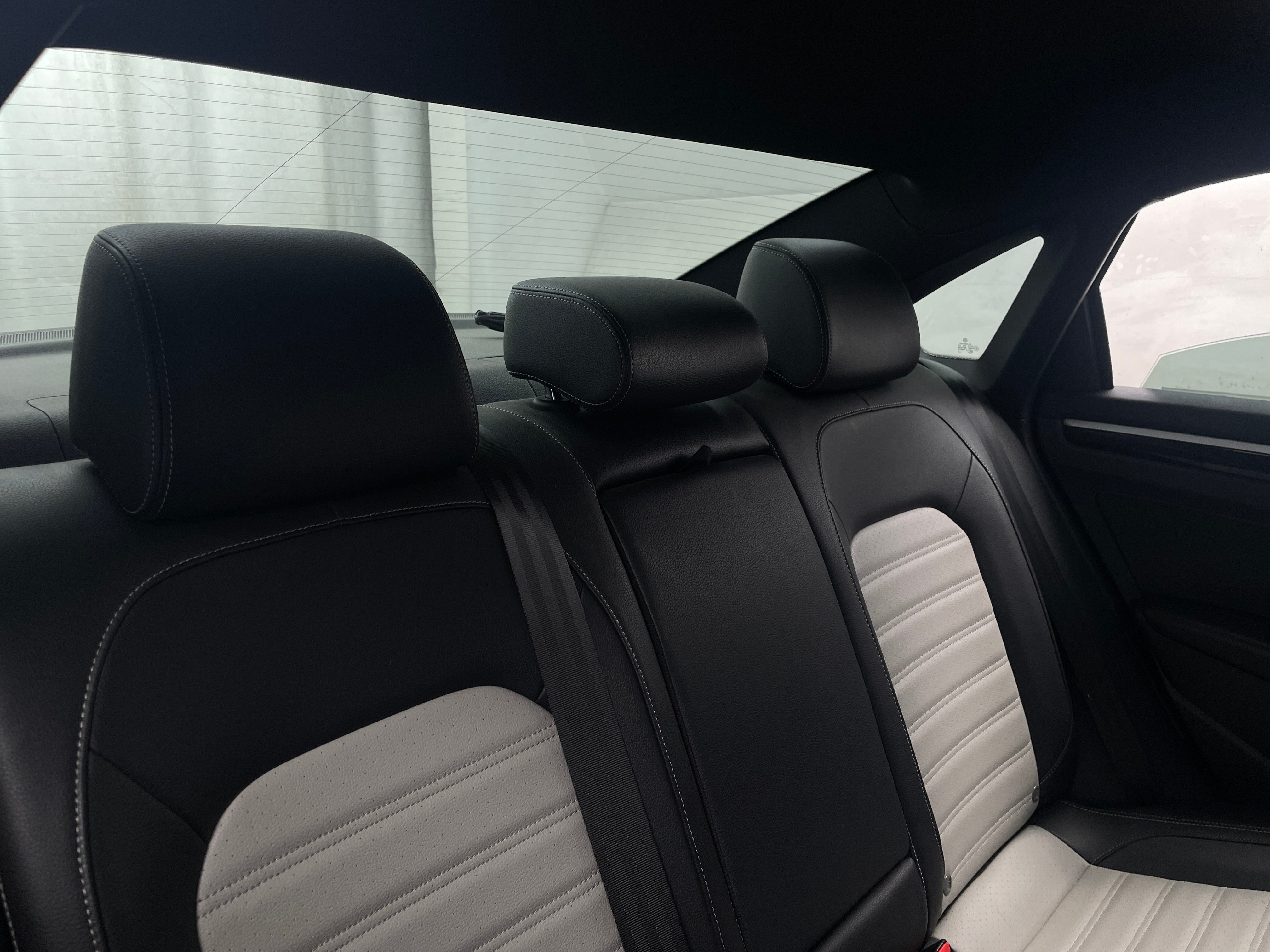 2018 Volkswagen Passat GT 5