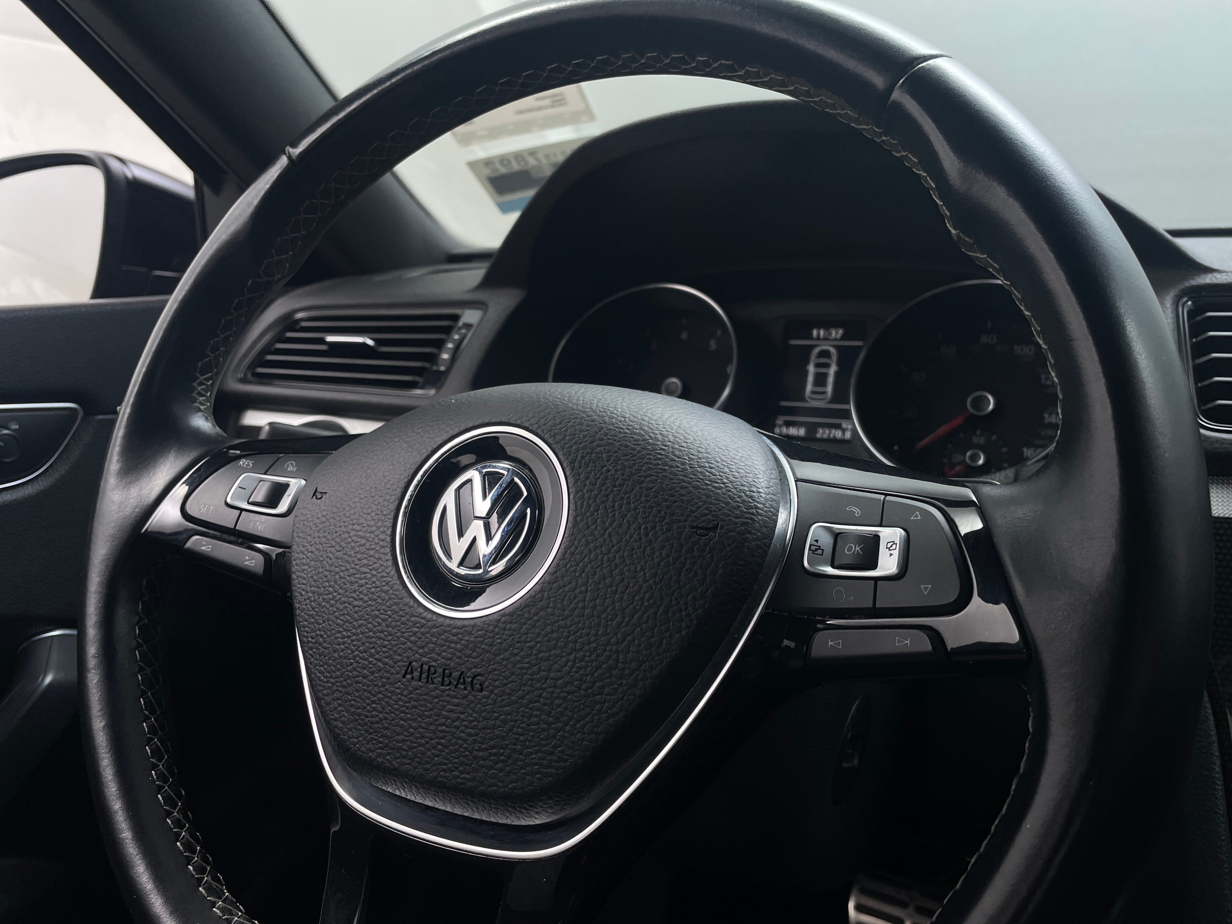 2018 Volkswagen Passat GT 4