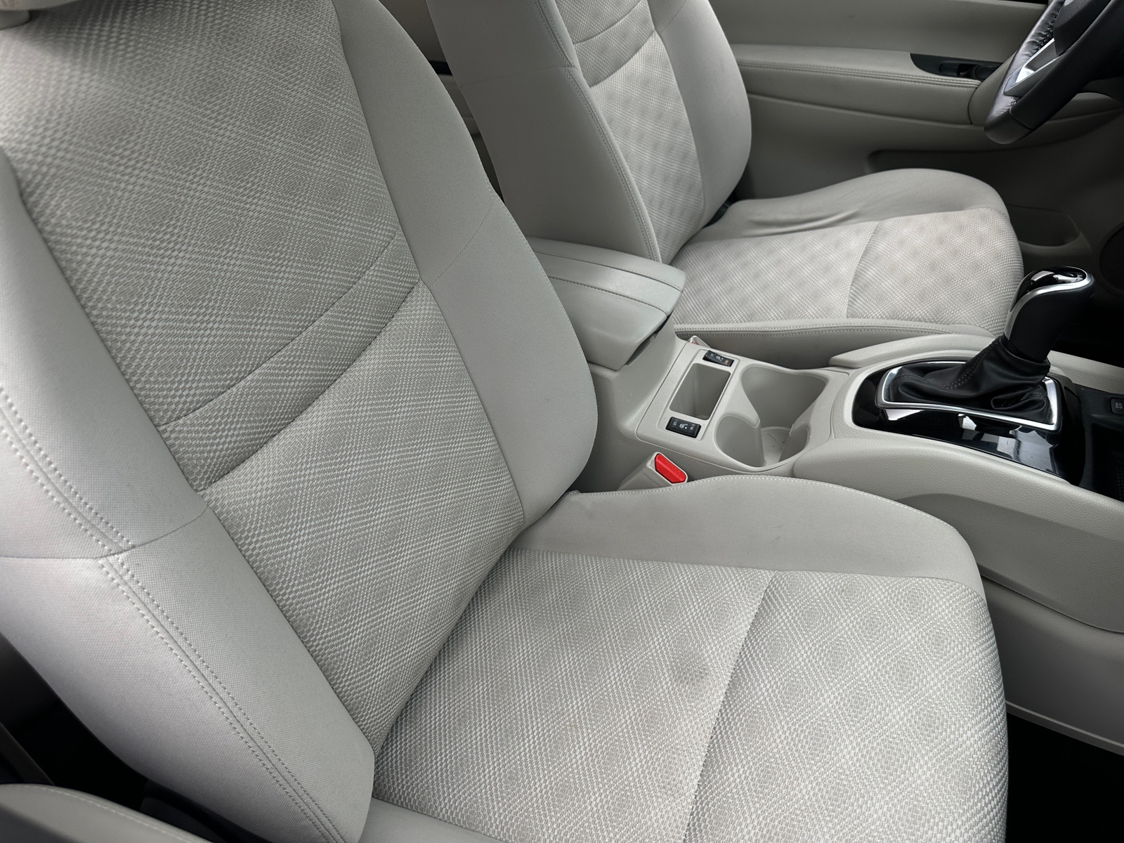 Thumbnail: 2019 Nissan Rogue Sport - 2