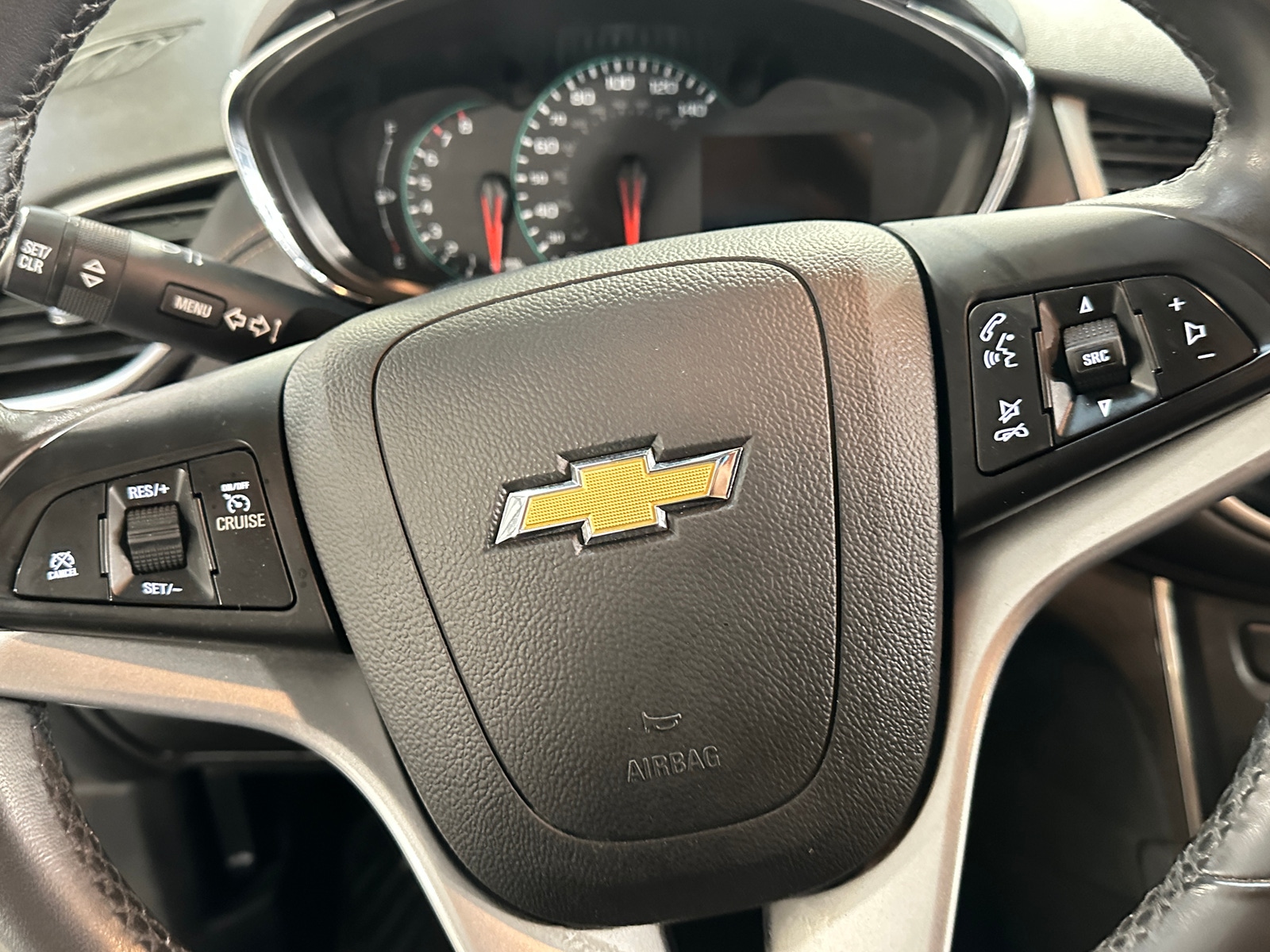 Thumbnail: 2020 Chevrolet Trax - 4