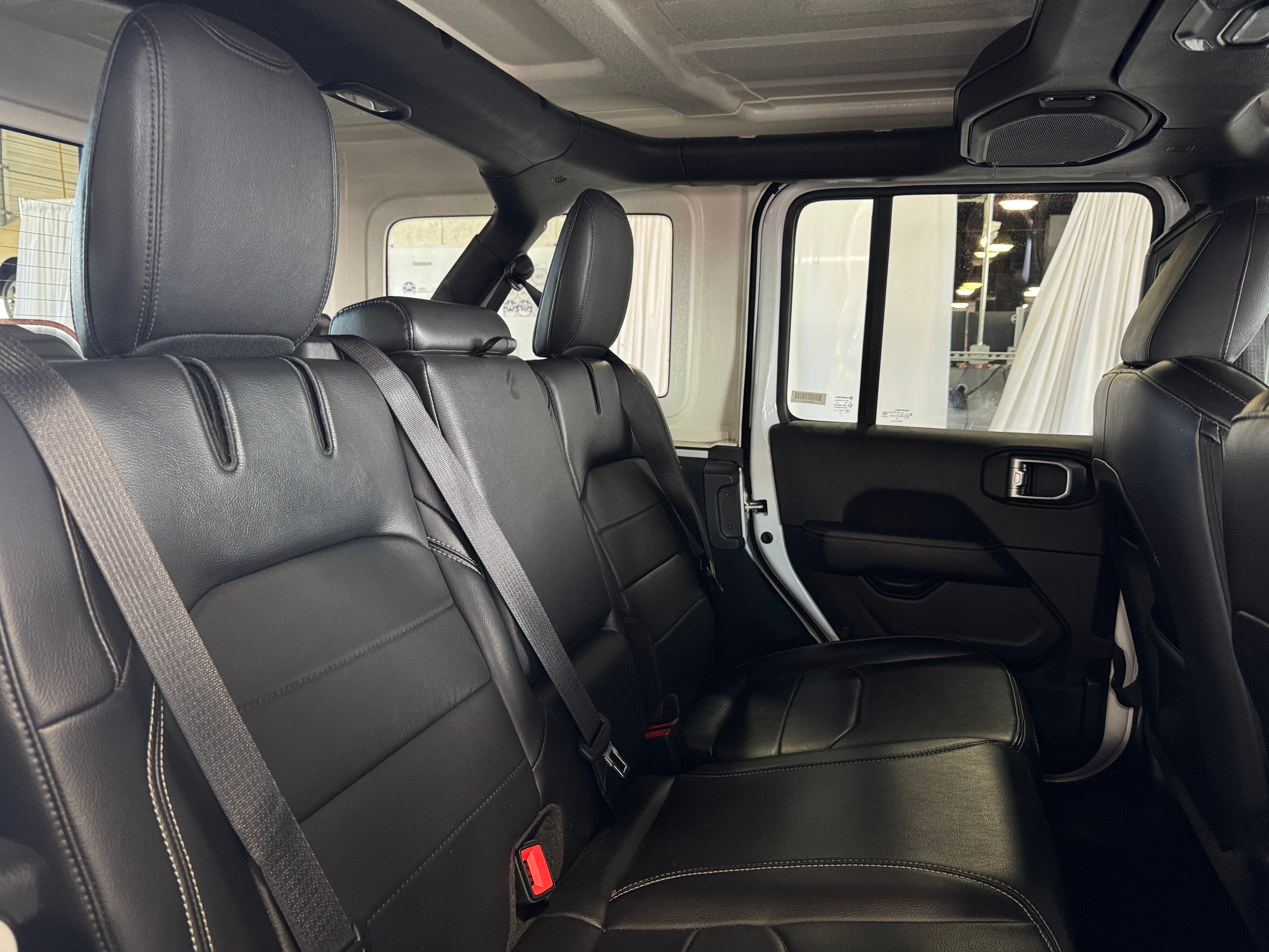 2023 Jeep Wrangler Sahara 4xe 6