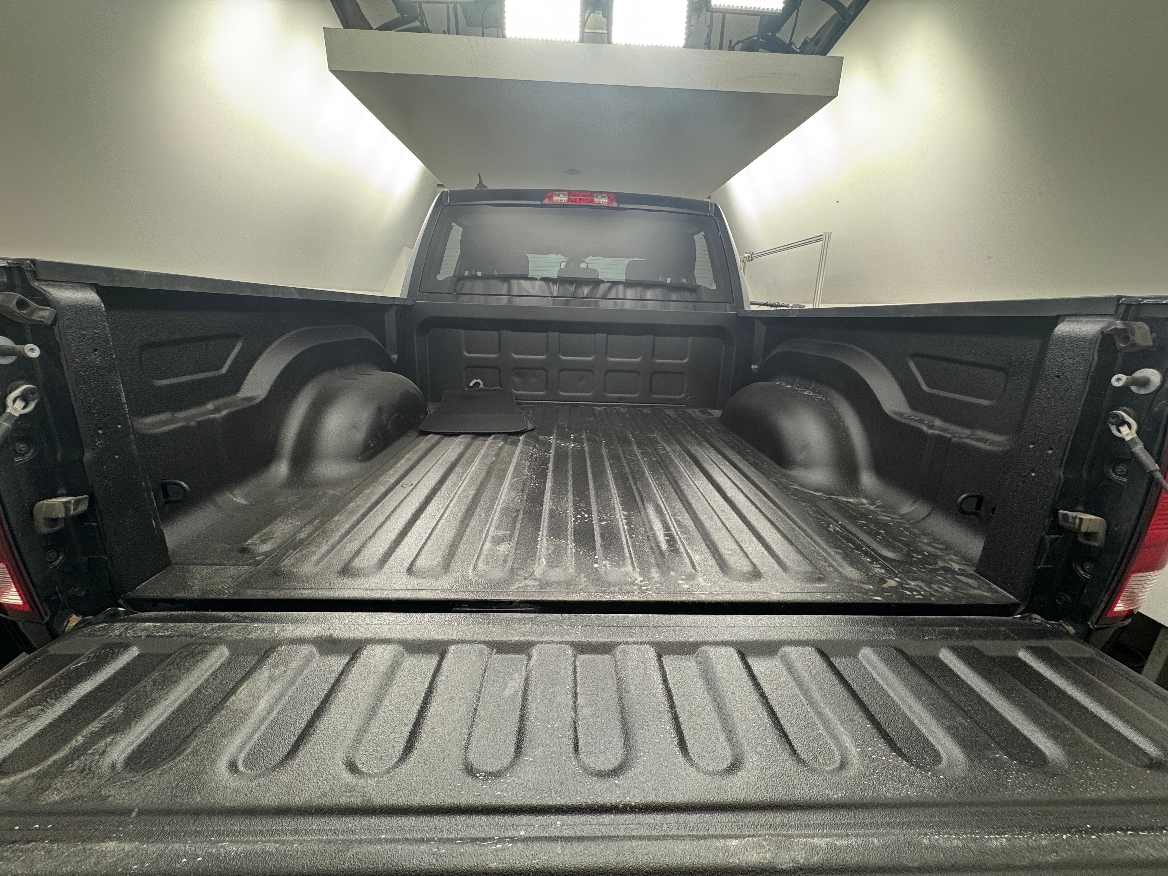 2023 RAM 1500 Classic SLT 7