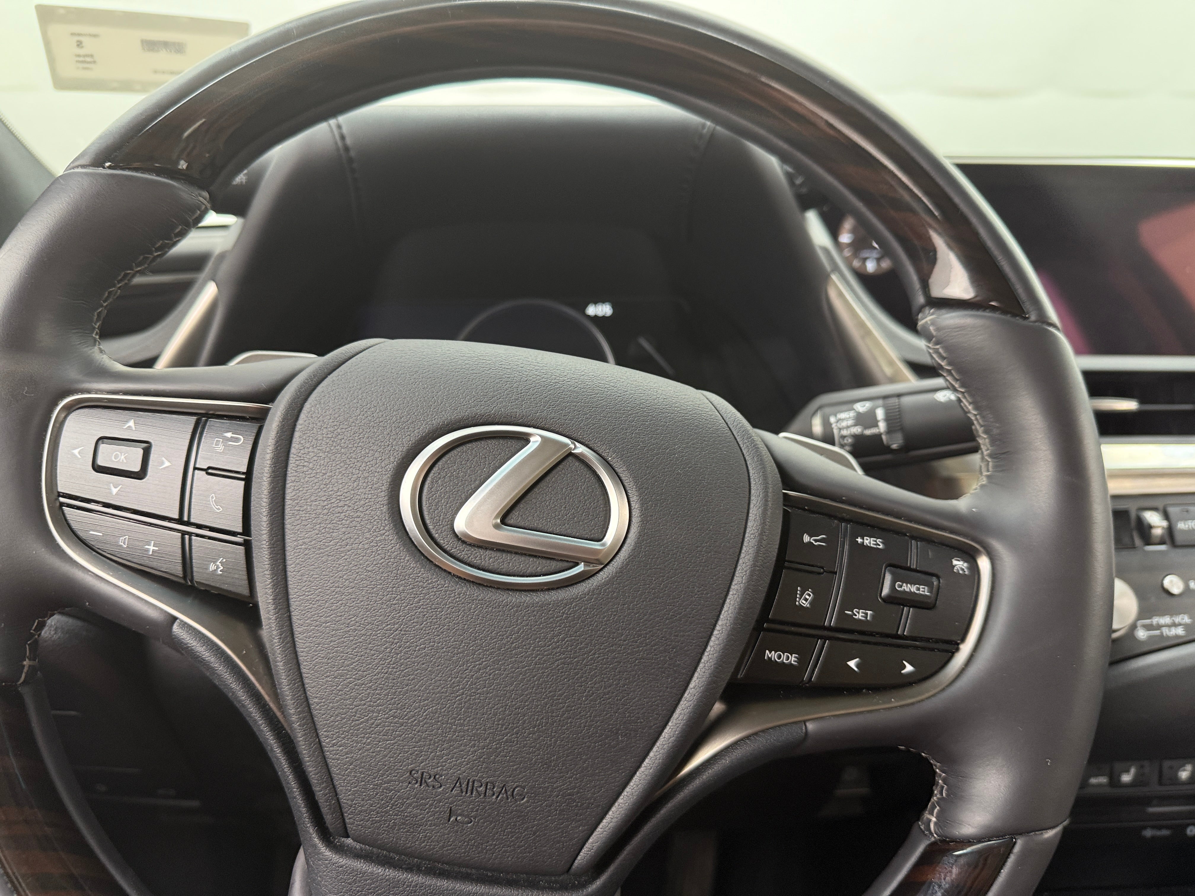 2021 Lexus ES Hybrid 300h 4