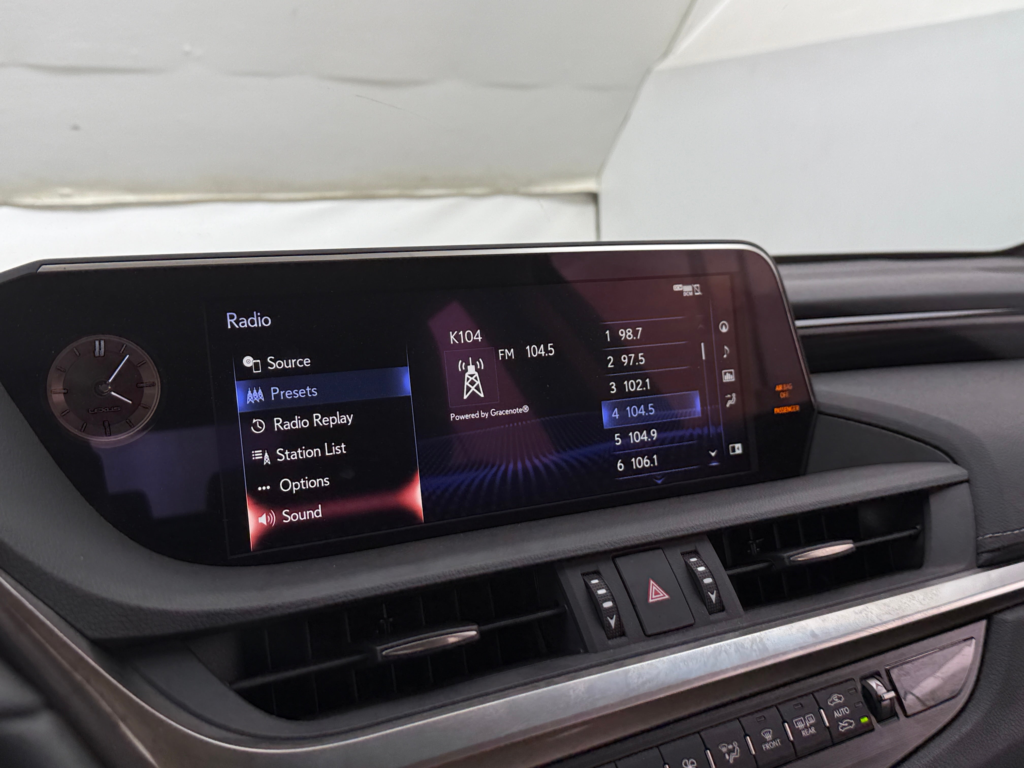 2021 Lexus ES Hybrid 300h 3