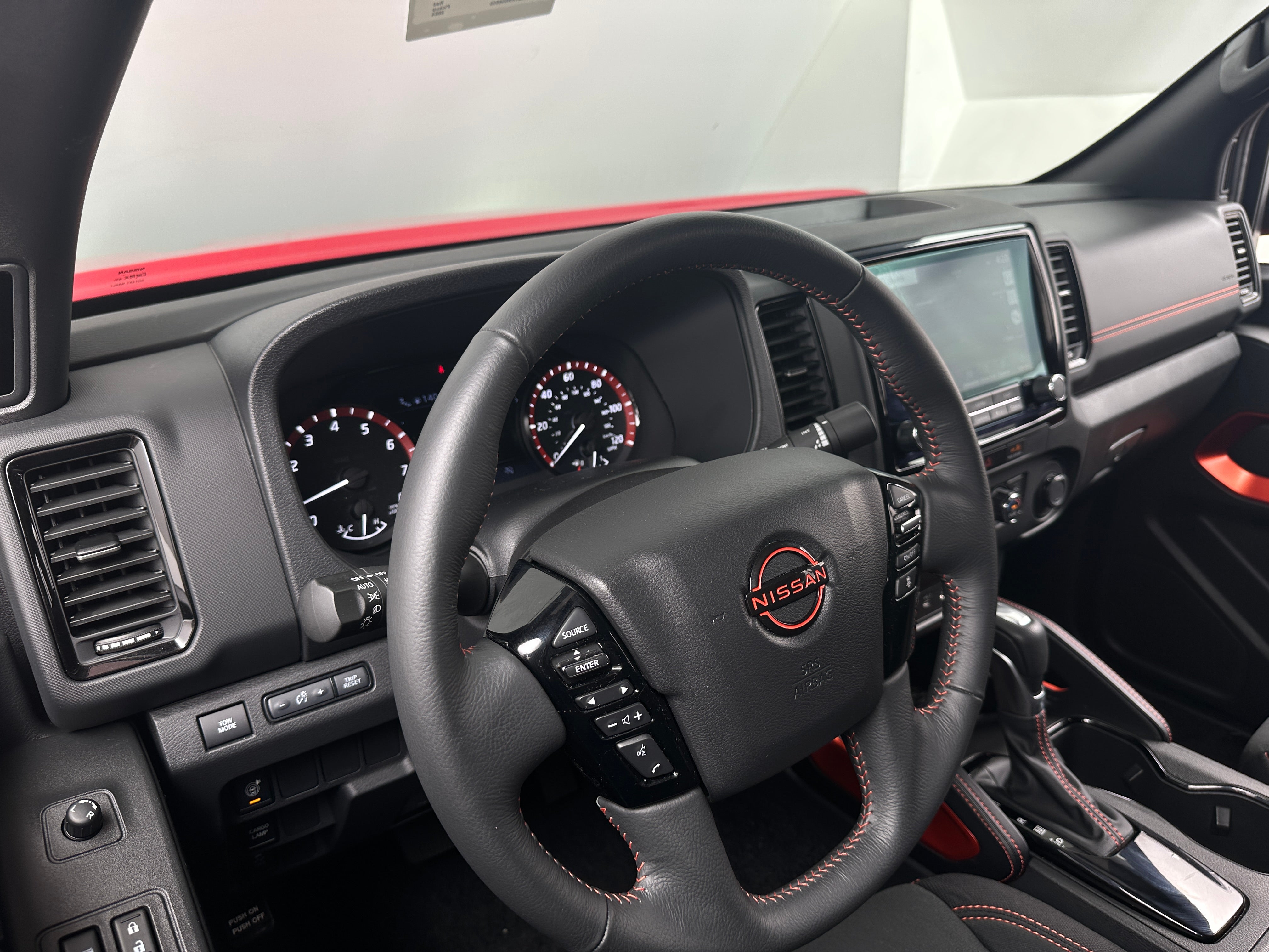 2024 Nissan Frontier PRO-X 3