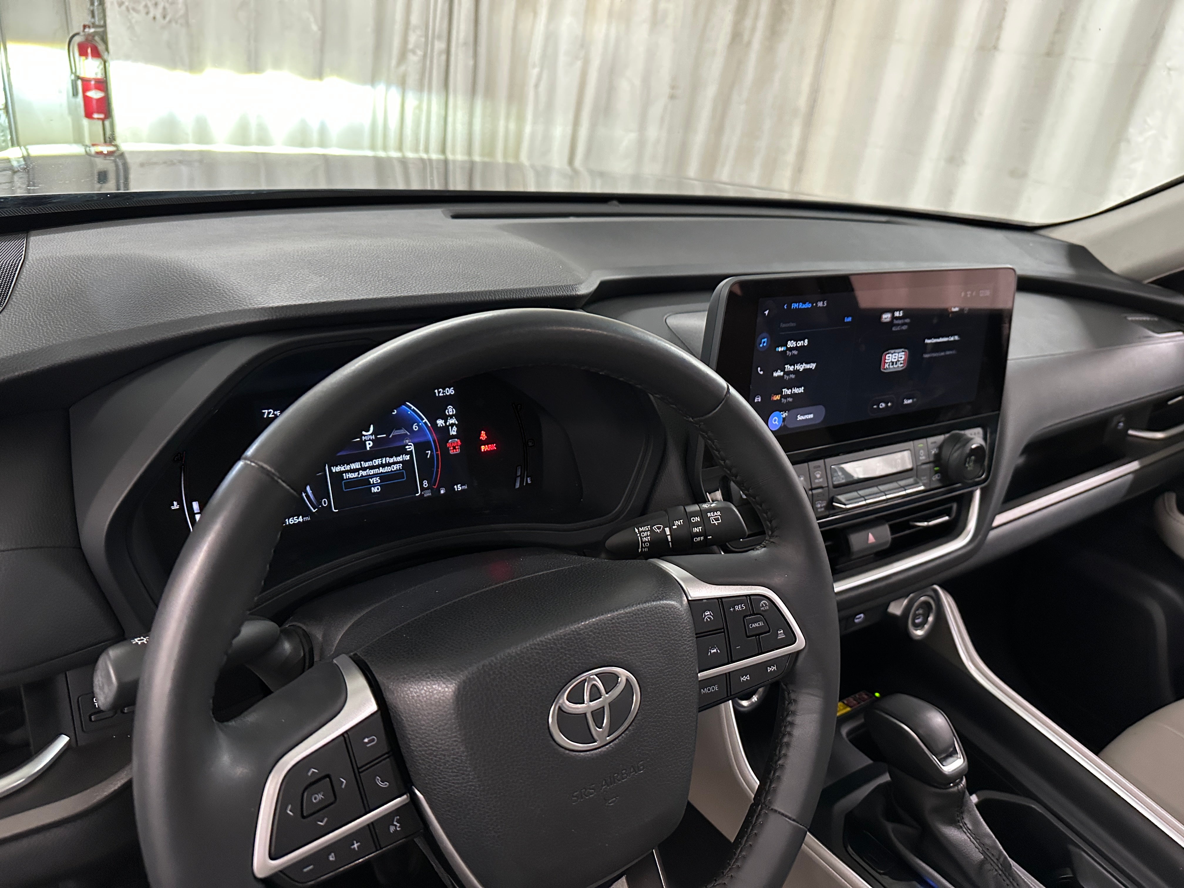 2024 Toyota Grand Highlander XLE 2