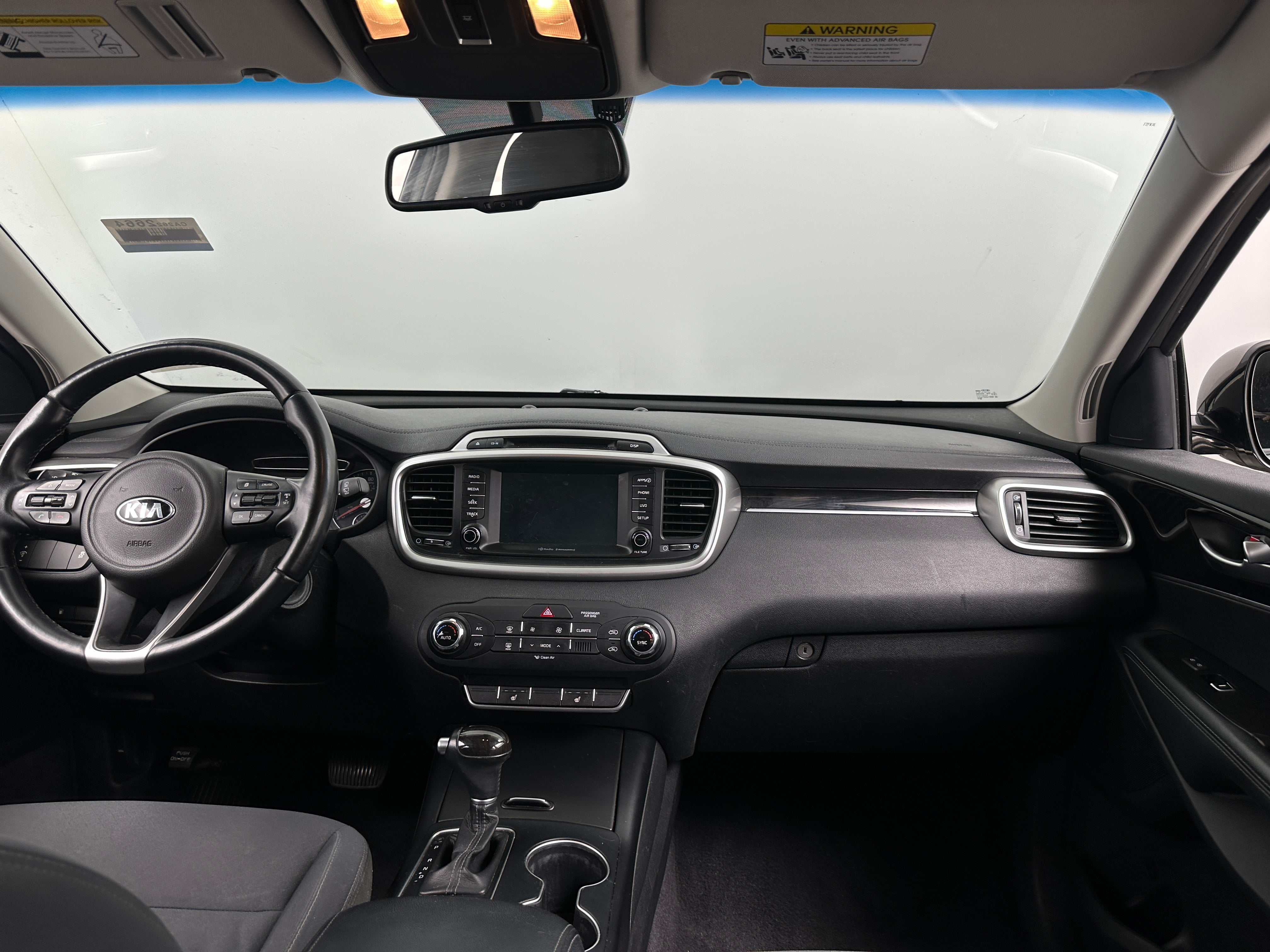 2017 Kia Sorento LX 3