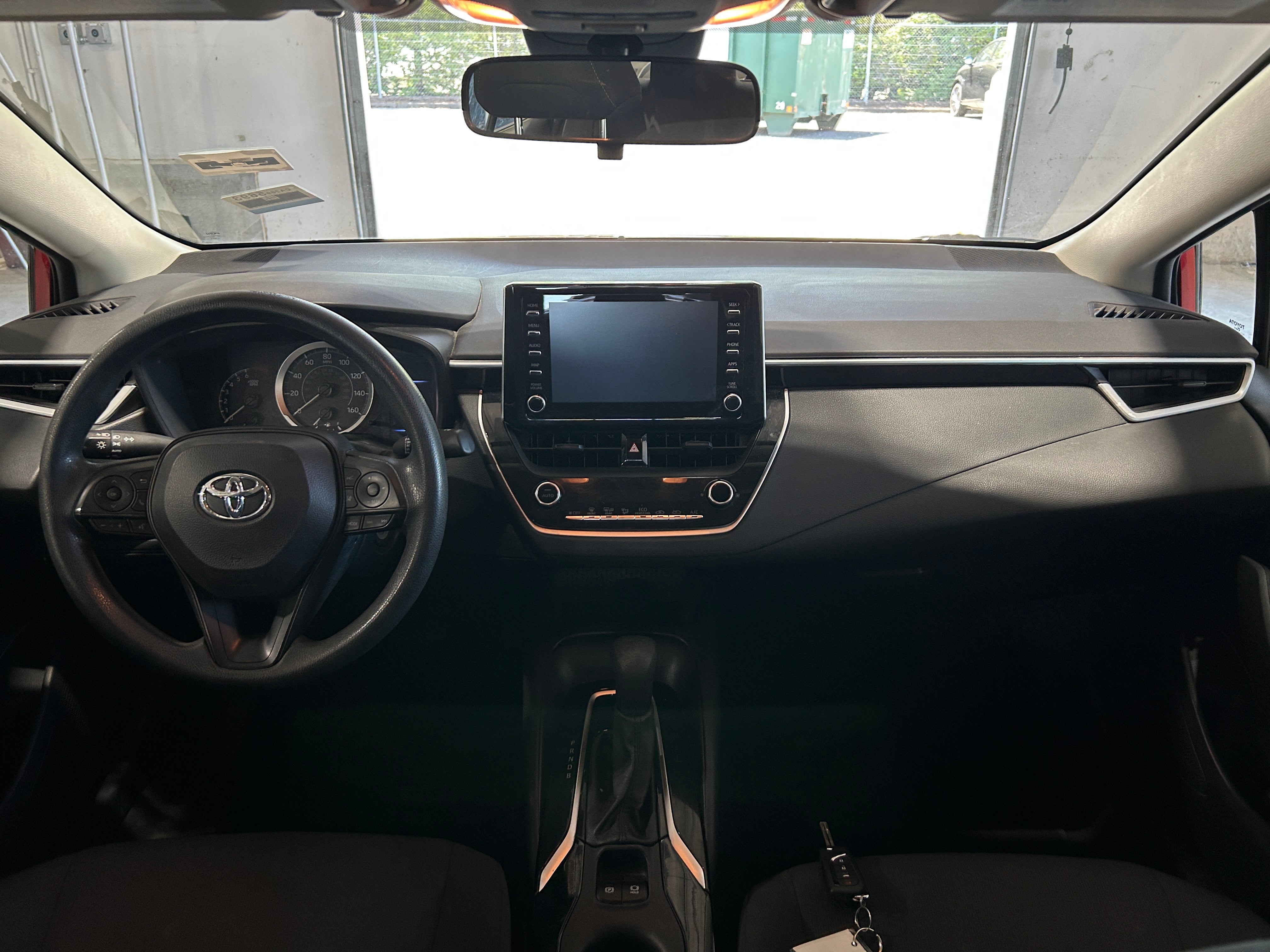 2020 Toyota Corolla LE 3