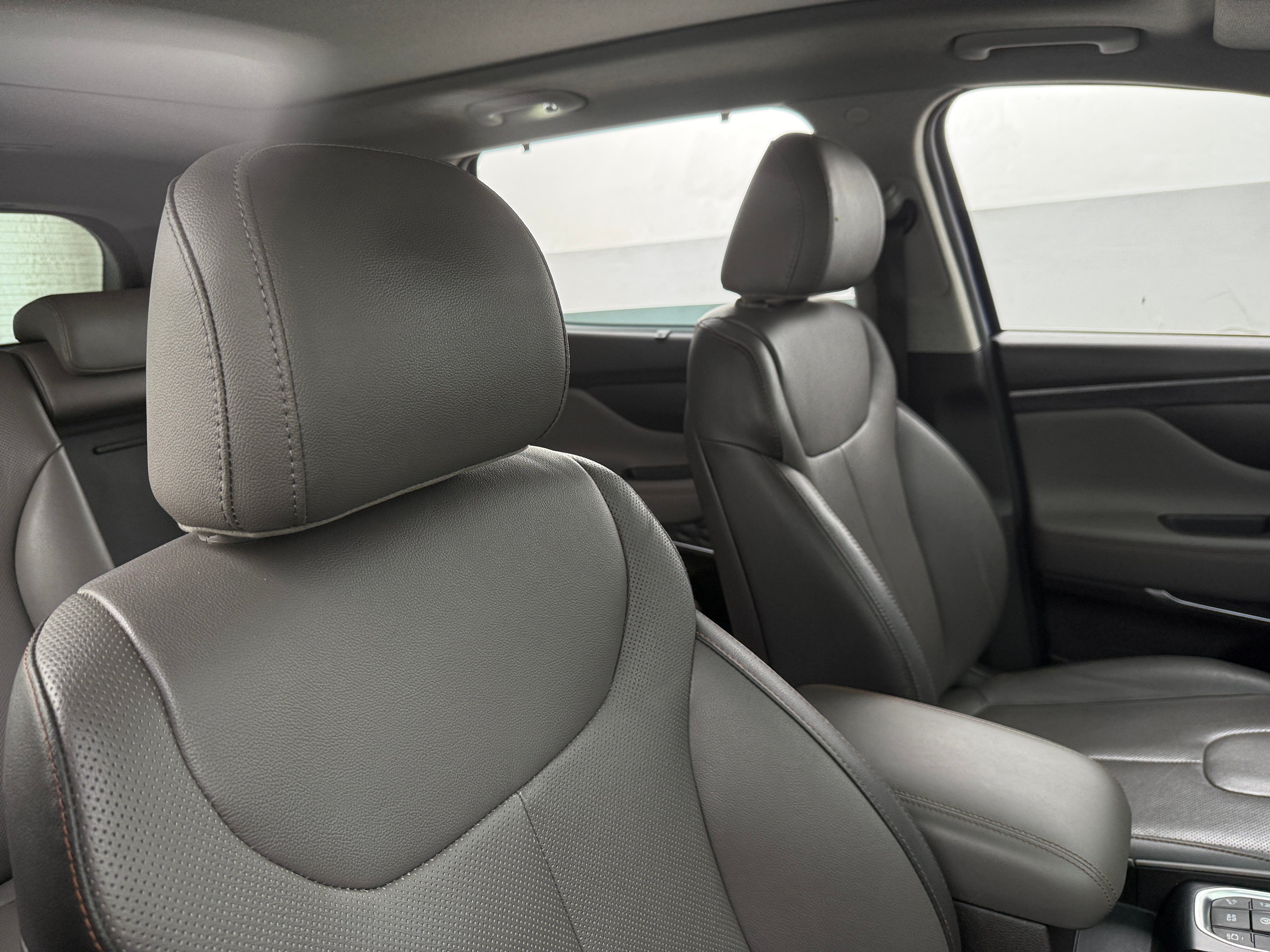 2020 Hyundai Santa Fe Limited 2