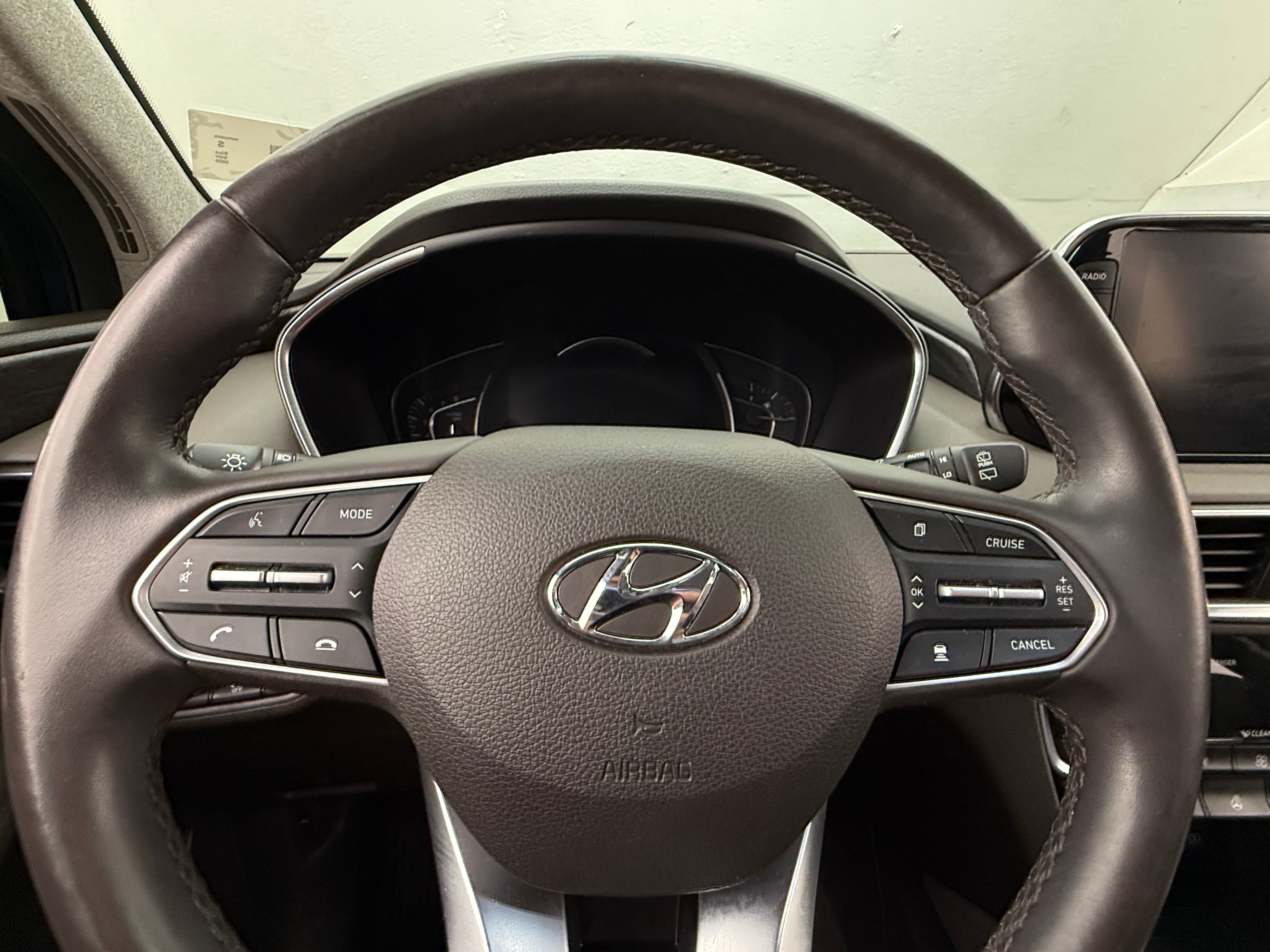 2020 Hyundai Santa Fe Limited 5
