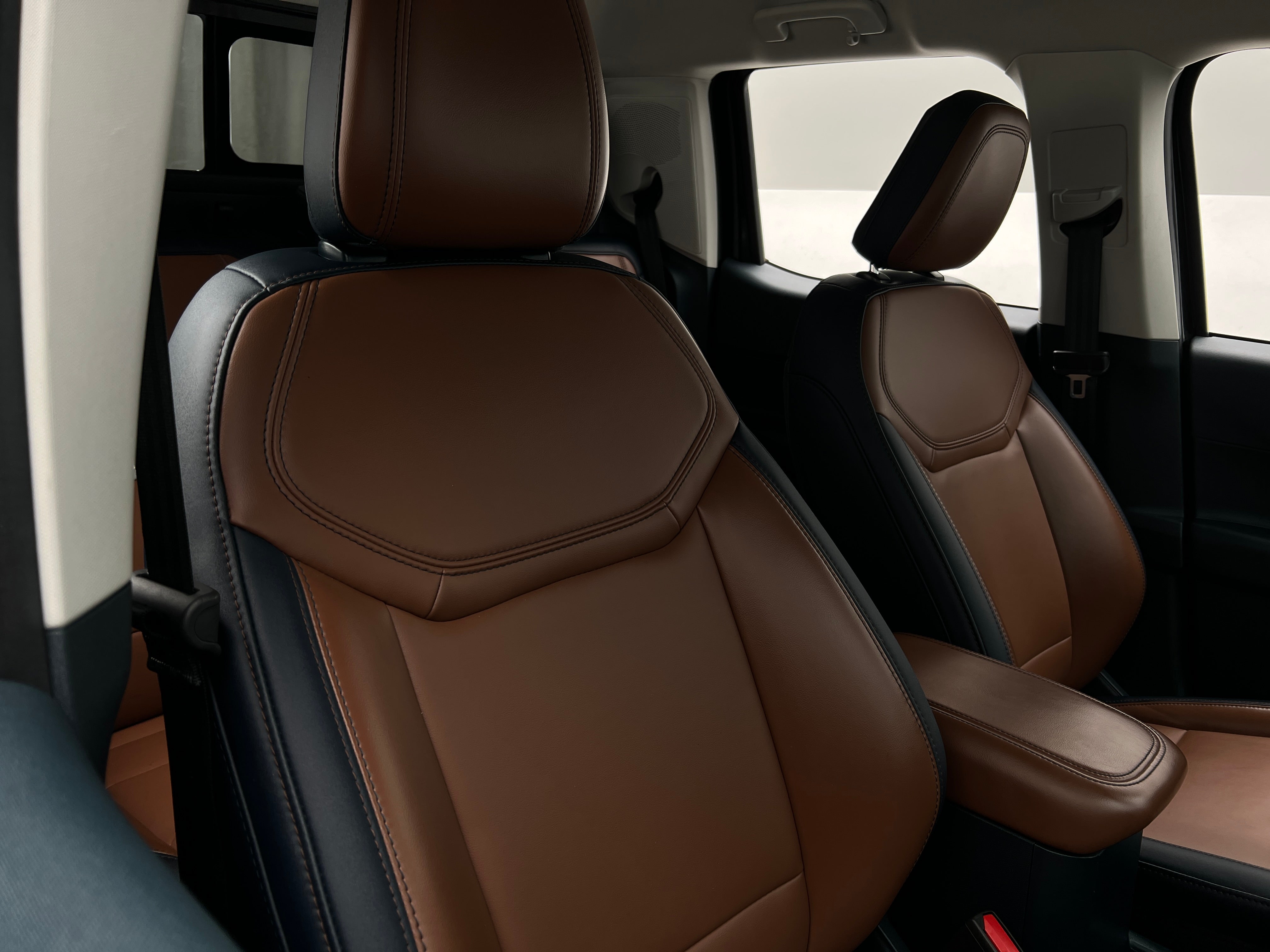 2023 Ford Maverick Lariat 2
