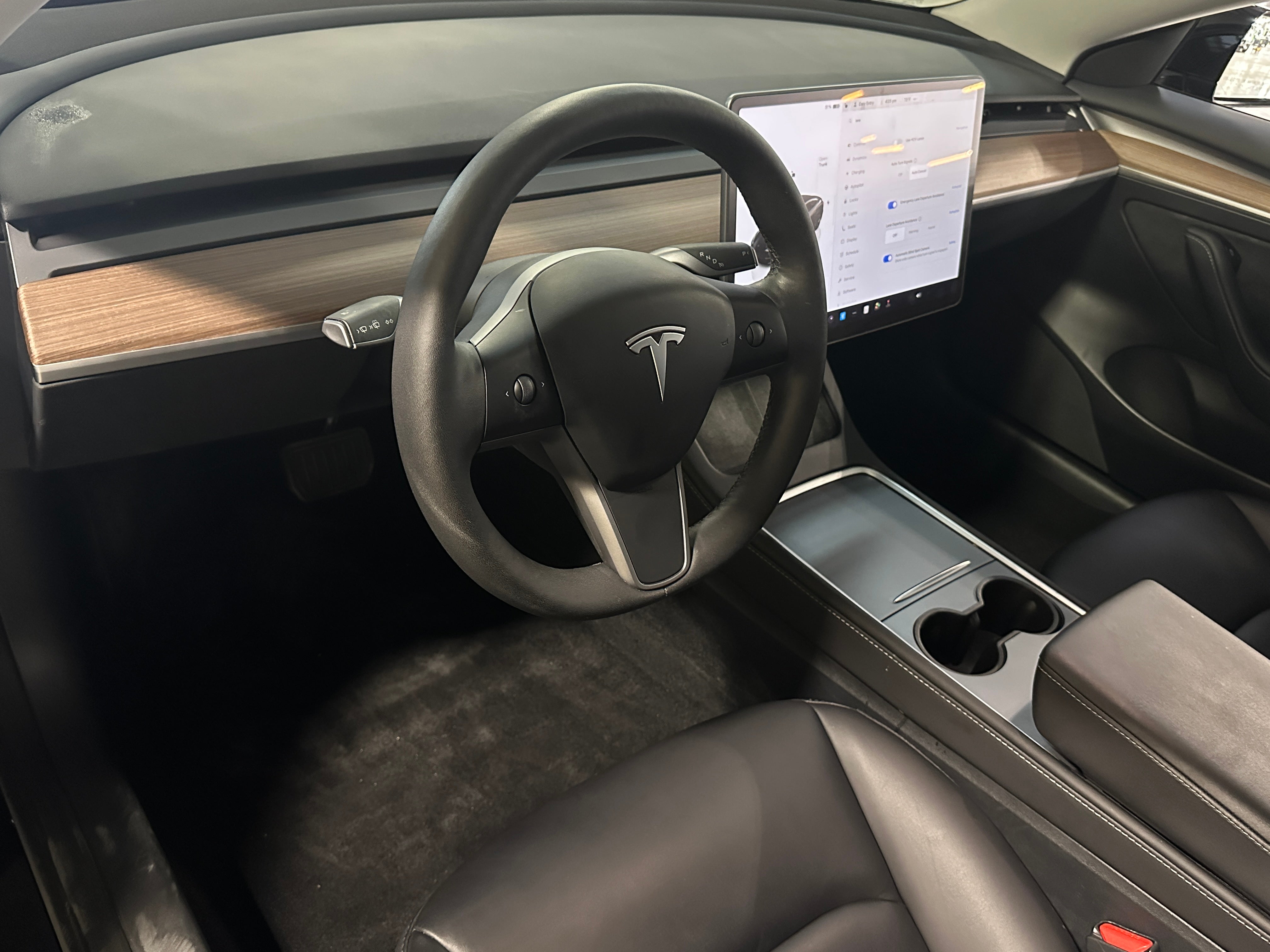 2023 Tesla Model 3 Standard Range 2