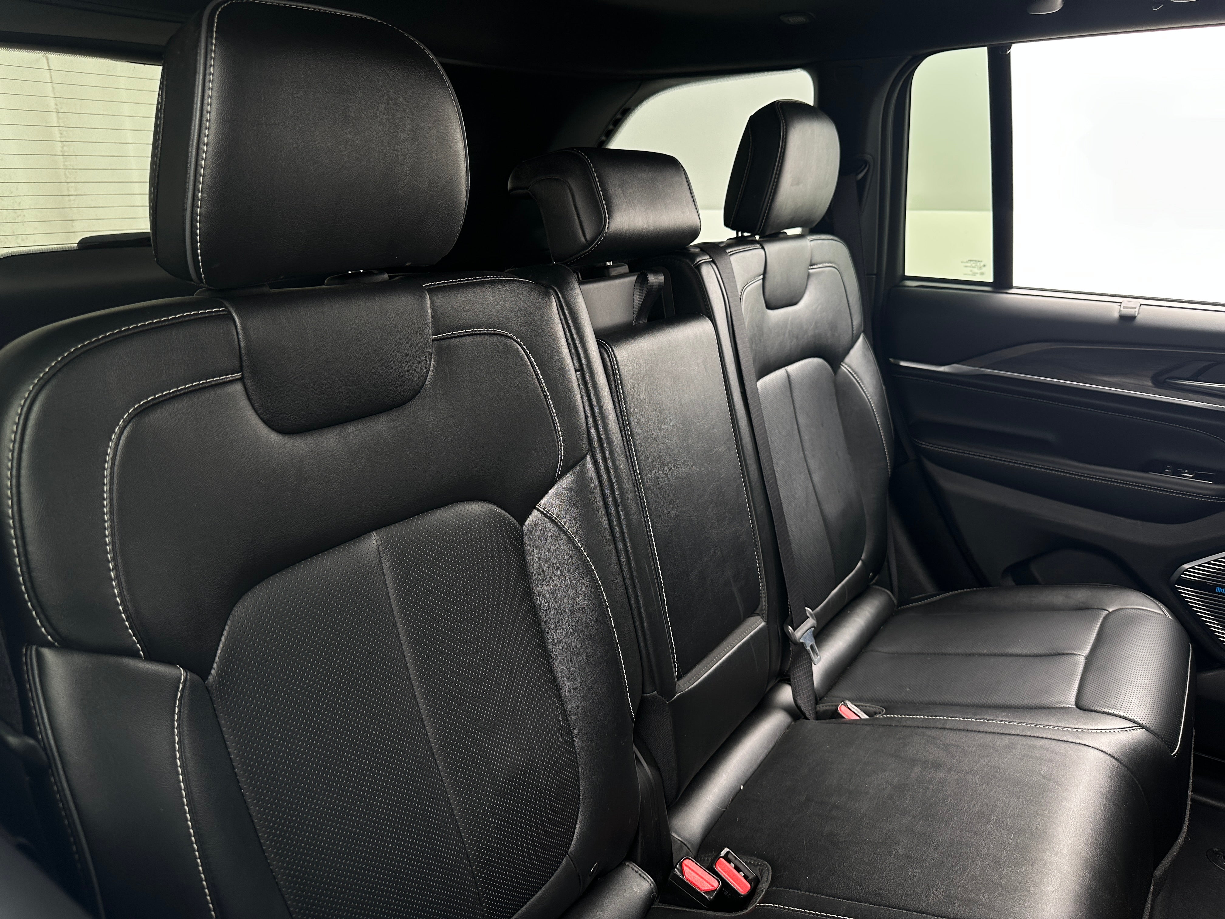 2023 Jeep Grand Cherokee Overland 4xe 5