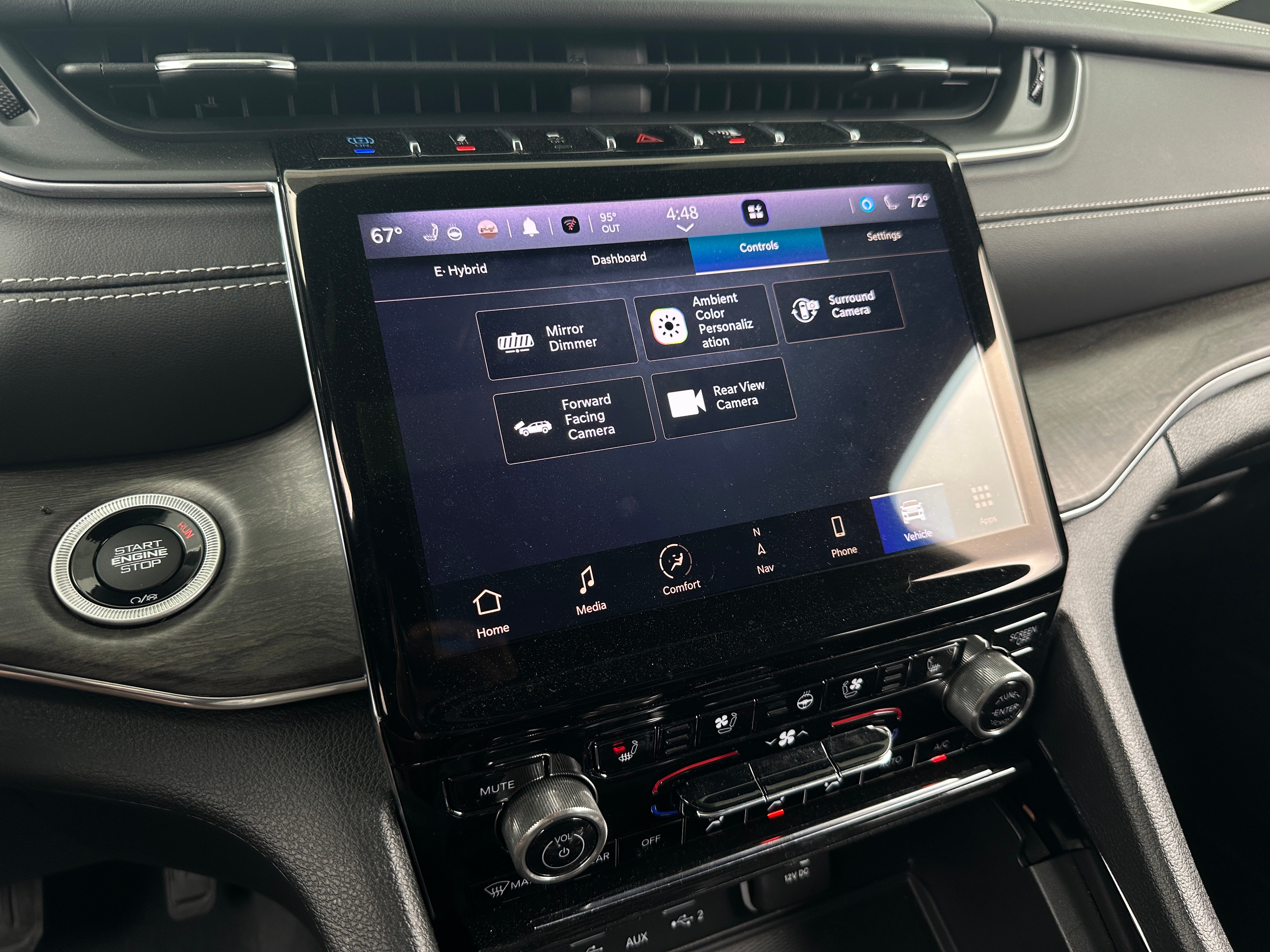 2023 Jeep Grand Cherokee Overland 4xe 3