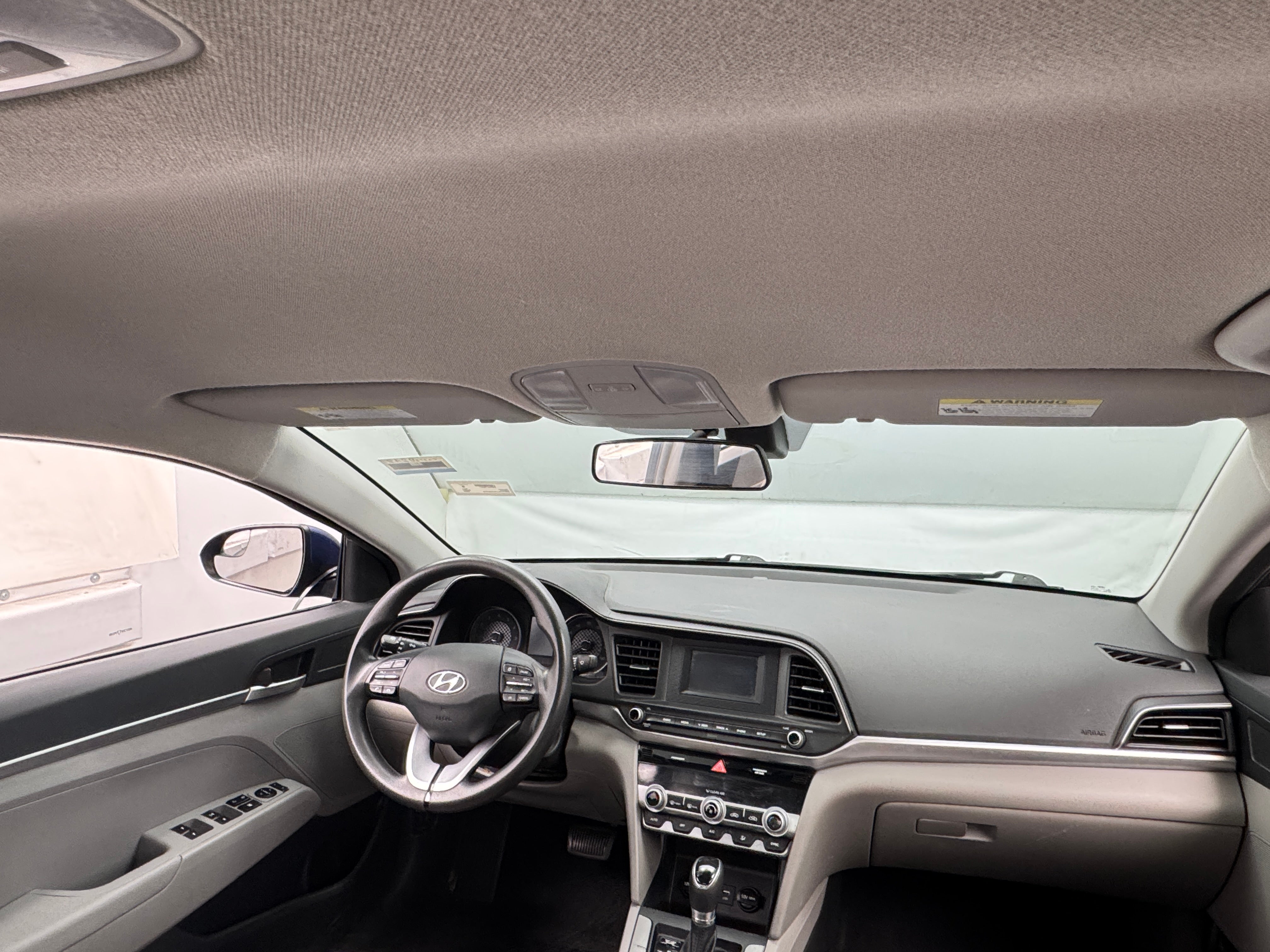 2020 Hyundai Elantra SE 3