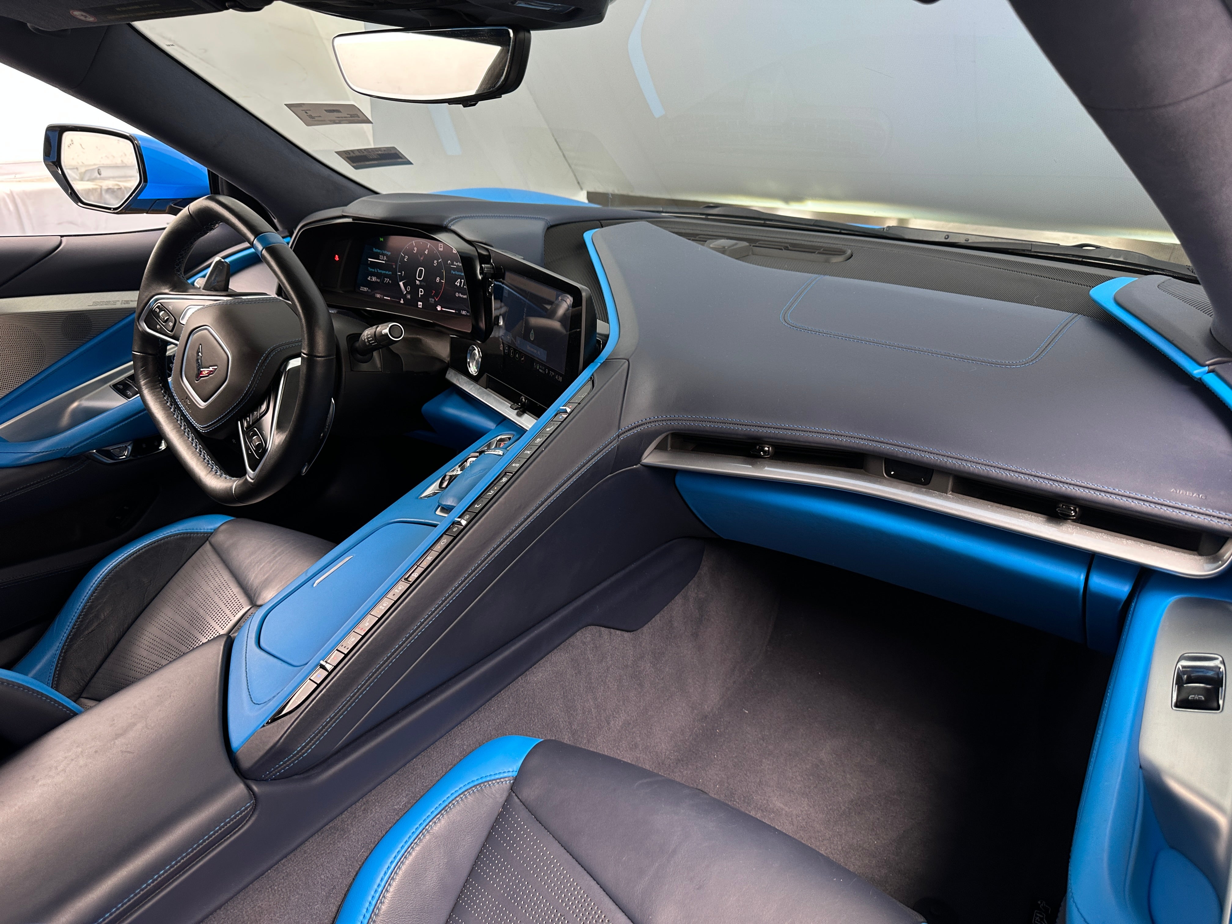 2021 Chevrolet Corvette Stingray 2