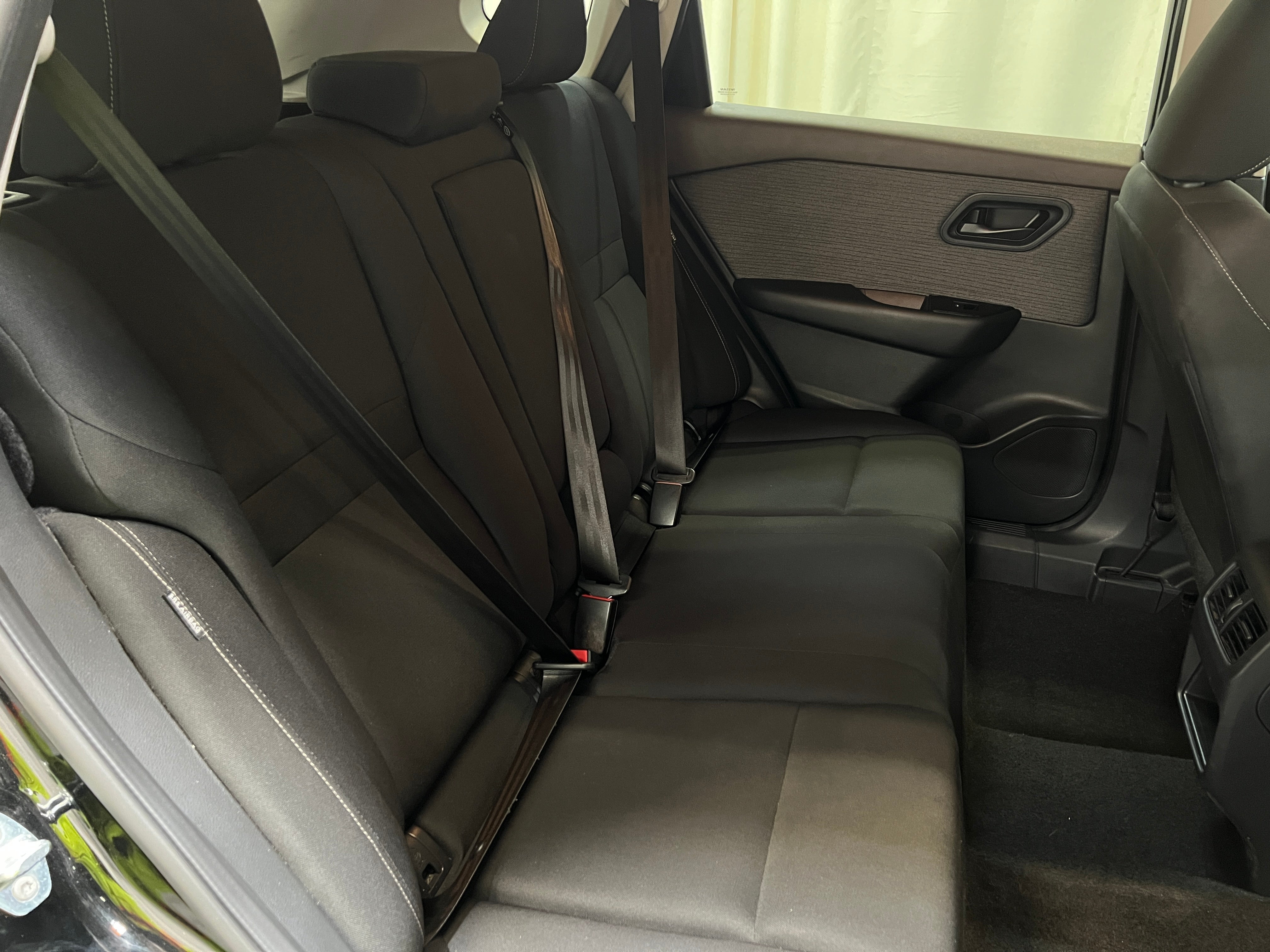2023 Nissan Rogue S 6