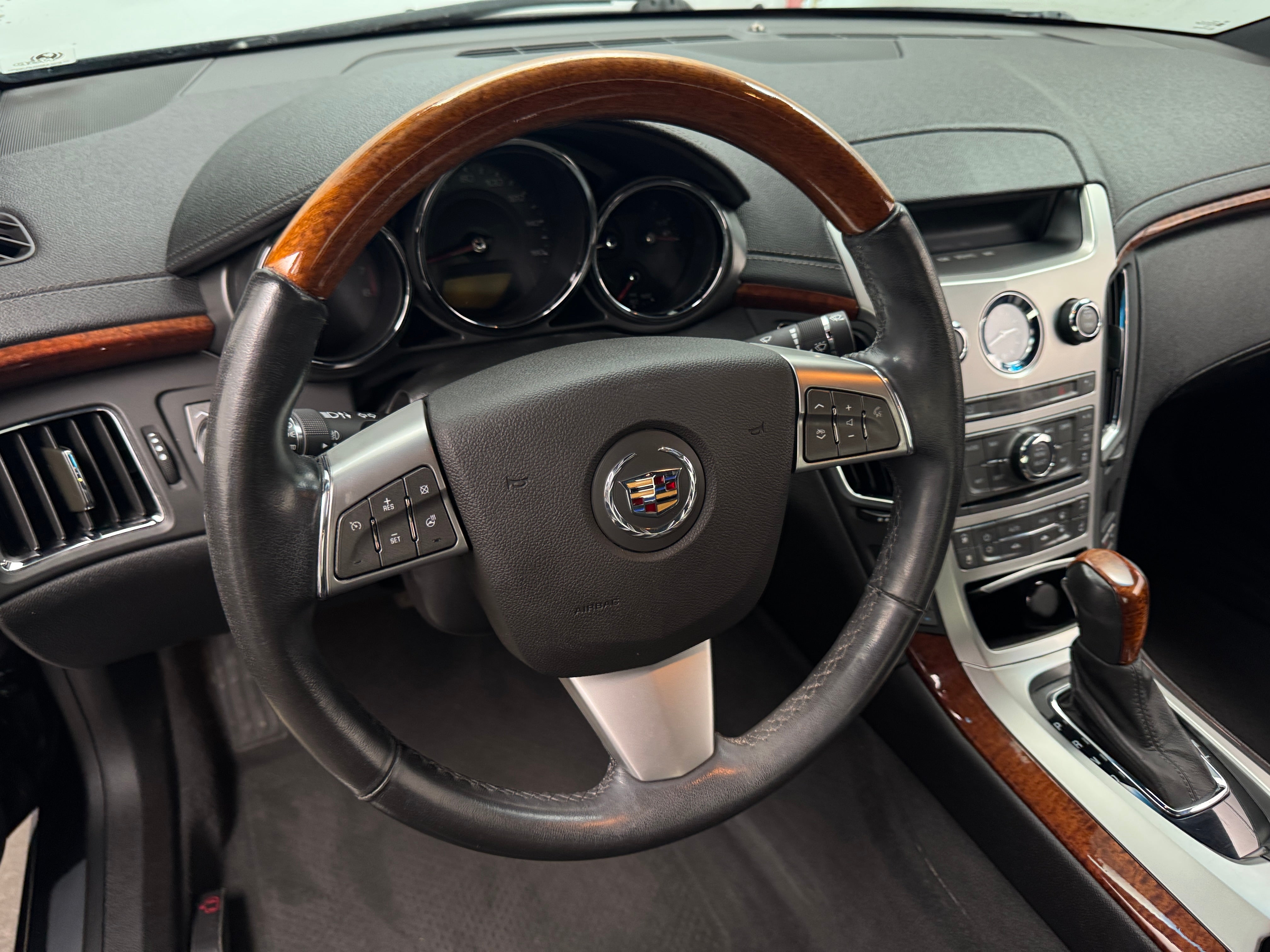 2011 Cadillac CTS  3