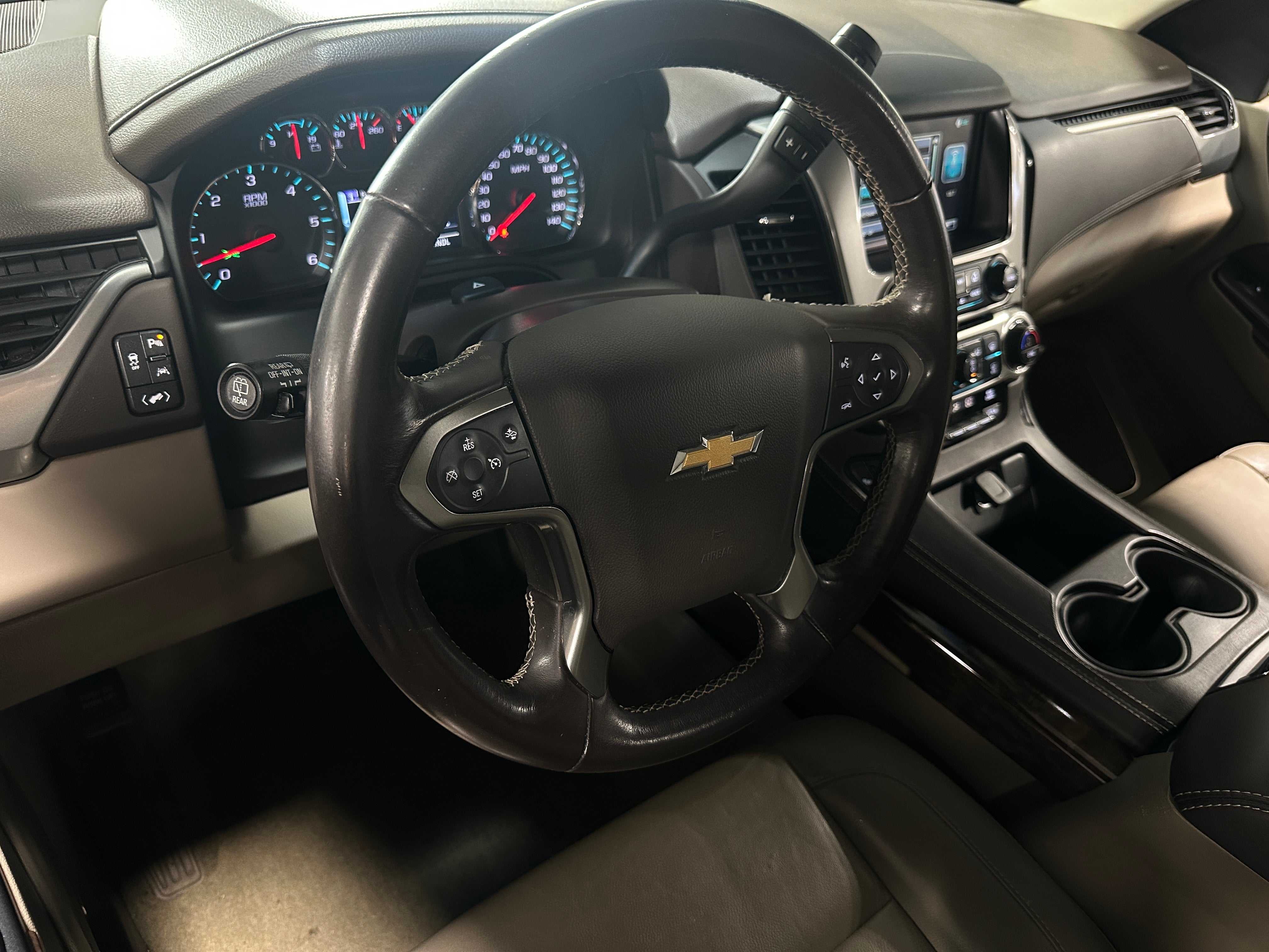 2019 Chevrolet Tahoe LT 2
