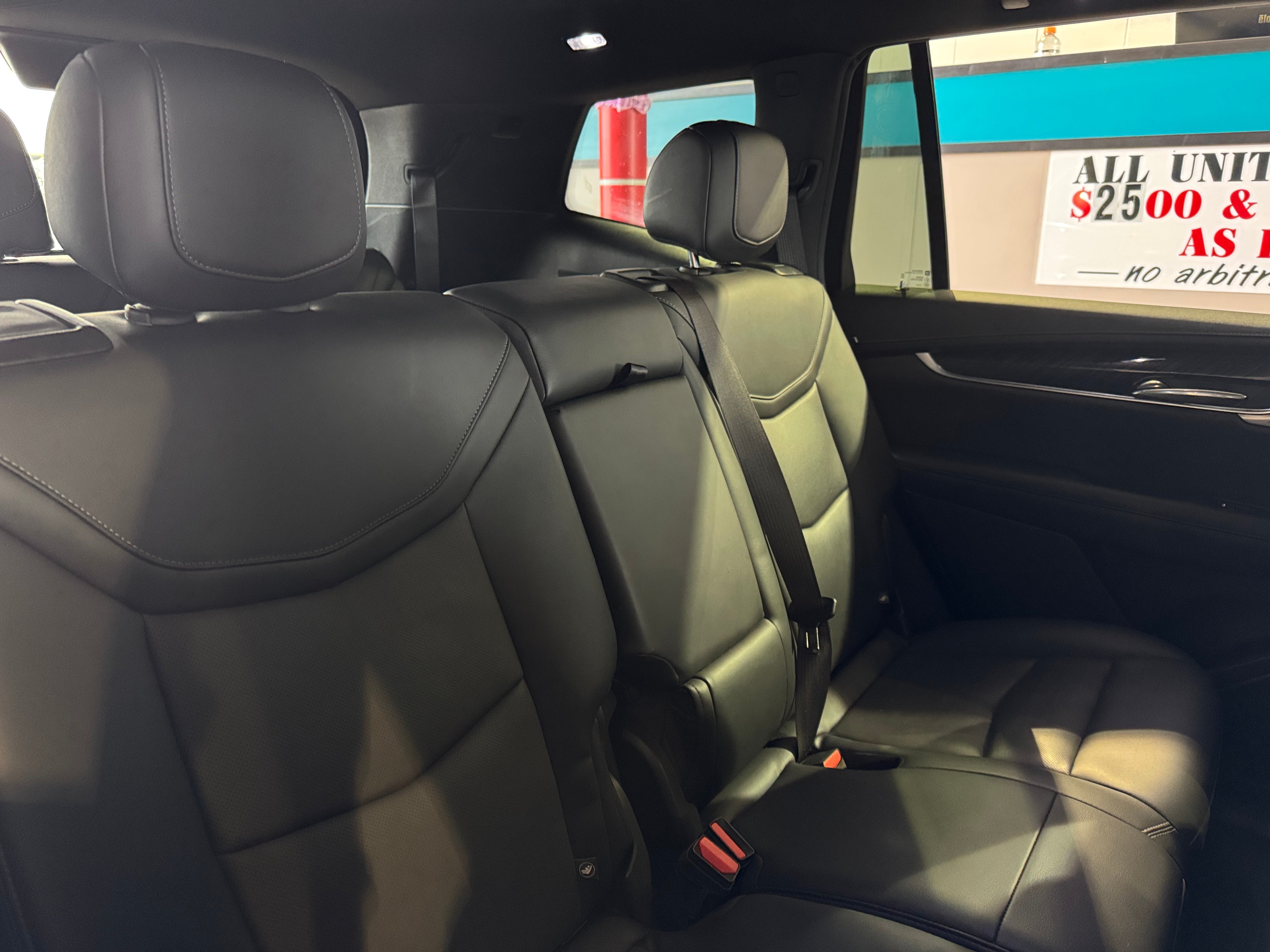 2024 Cadillac XT6 Premium Luxury 5