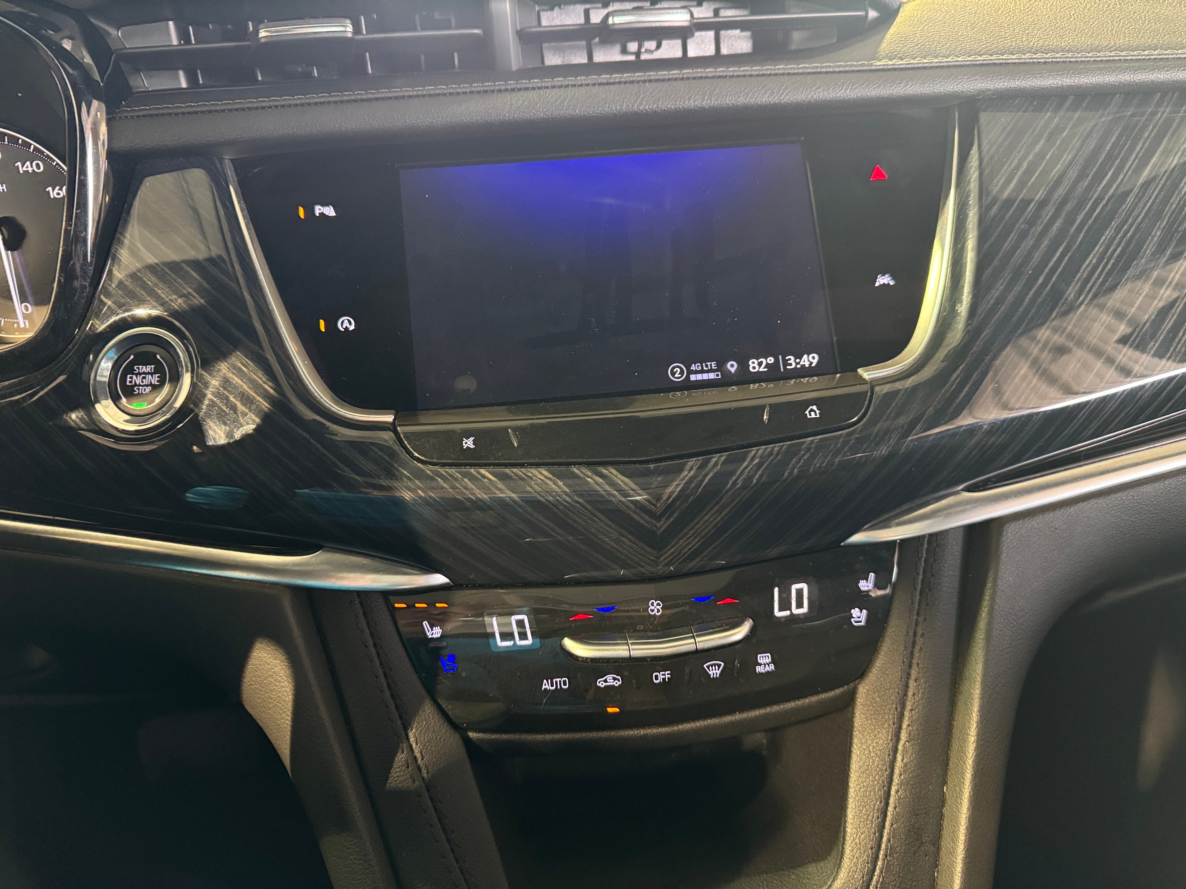 2024 Cadillac XT6 Premium Luxury 3