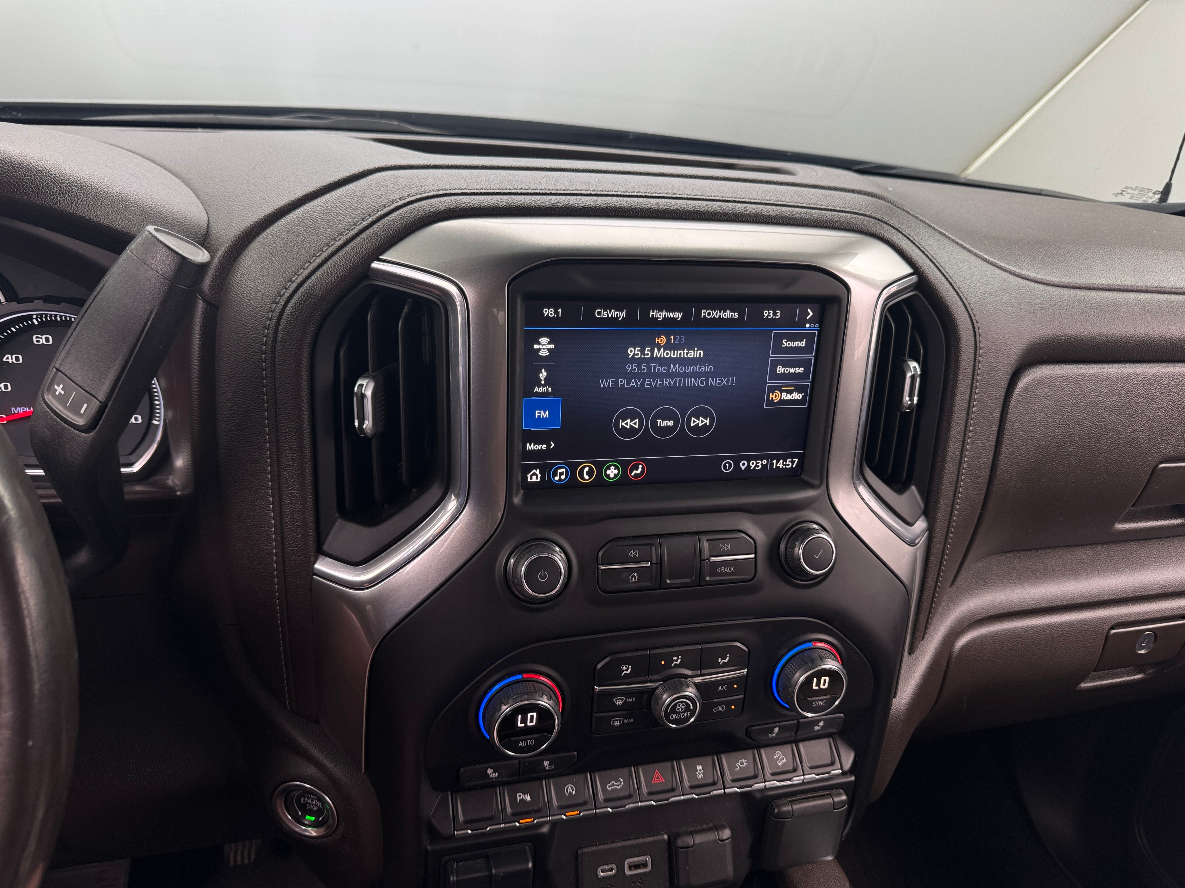 2020 Chevrolet Silverado 1500  3