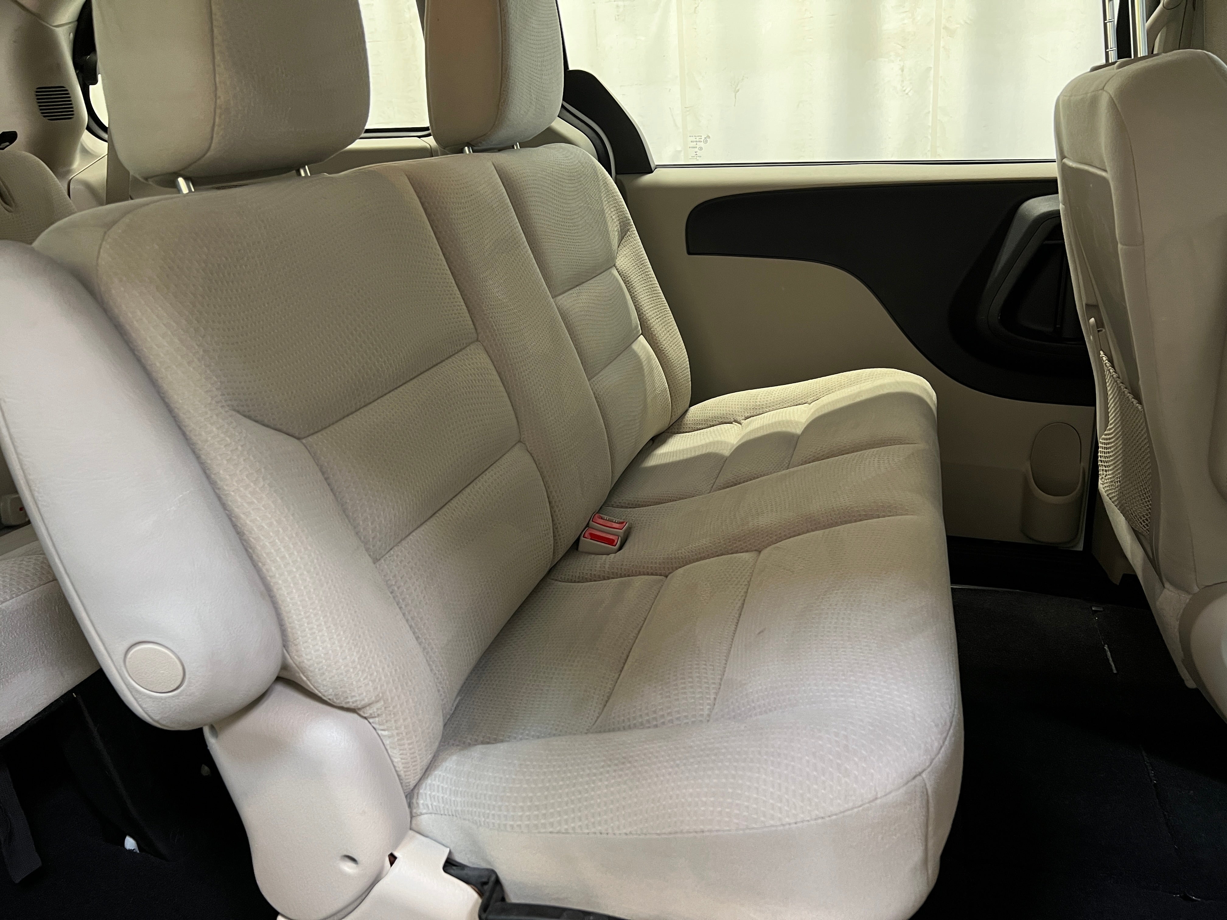 2015 Dodge Grand Caravan SE 6