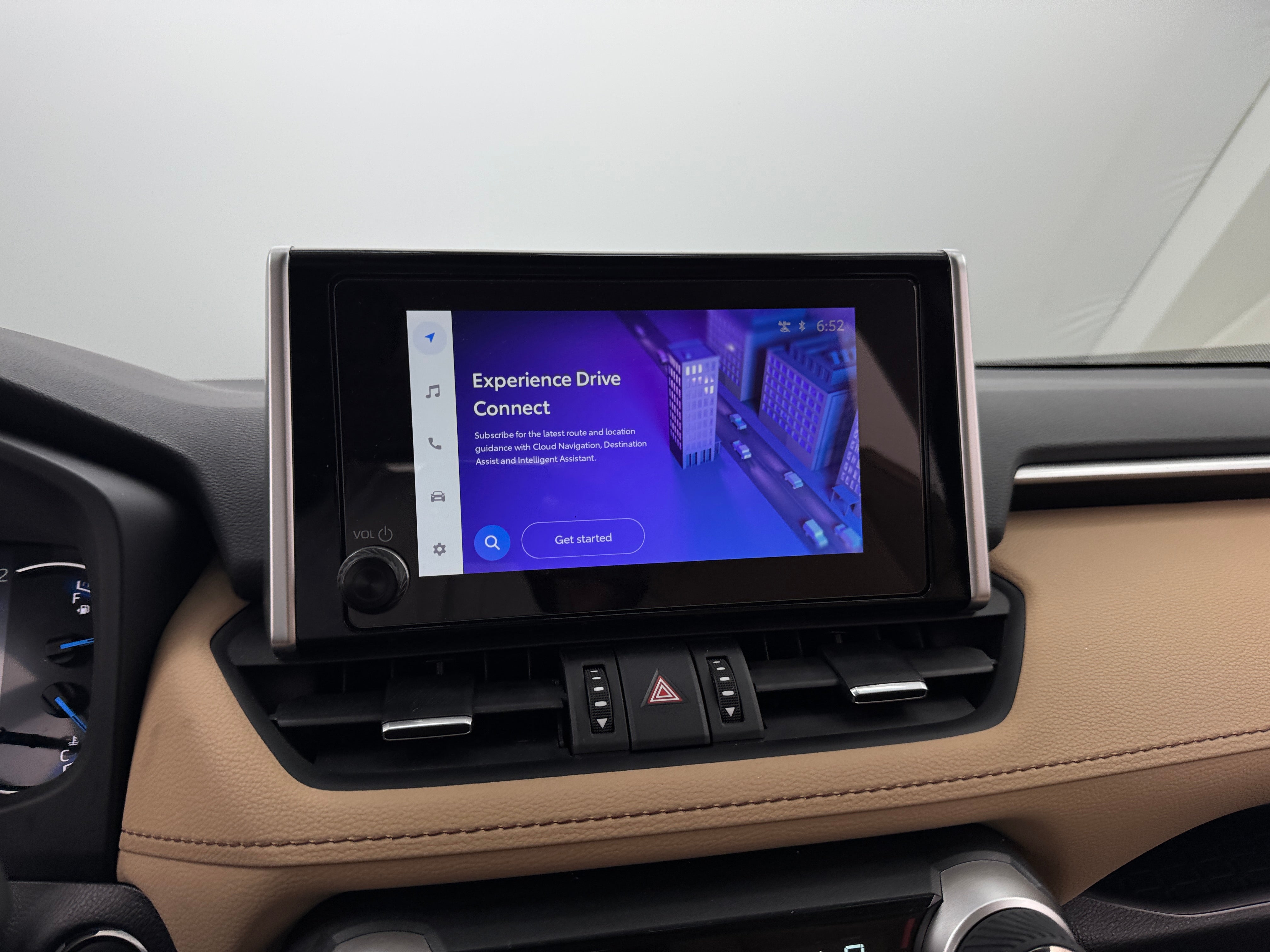 2024 Toyota RAV4 XLE Premium 3