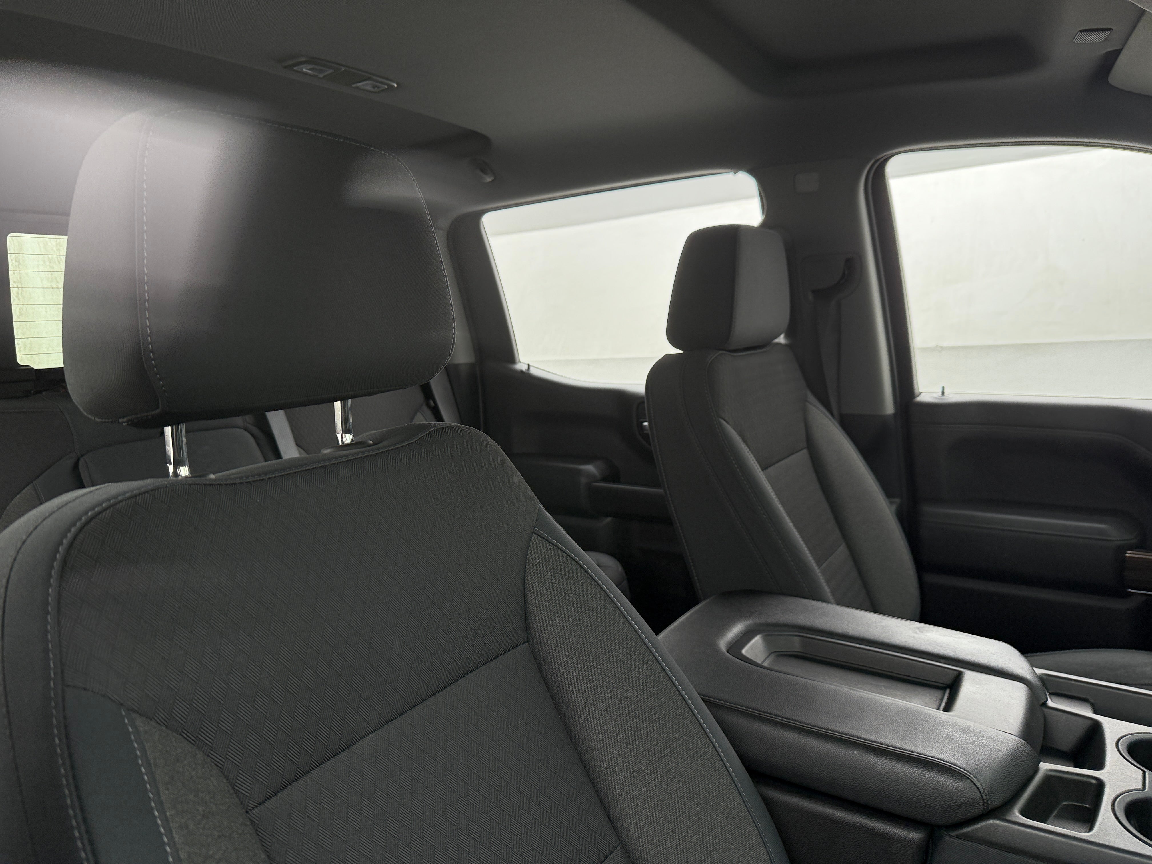 2019 Chevrolet Silverado 1500 LT 2