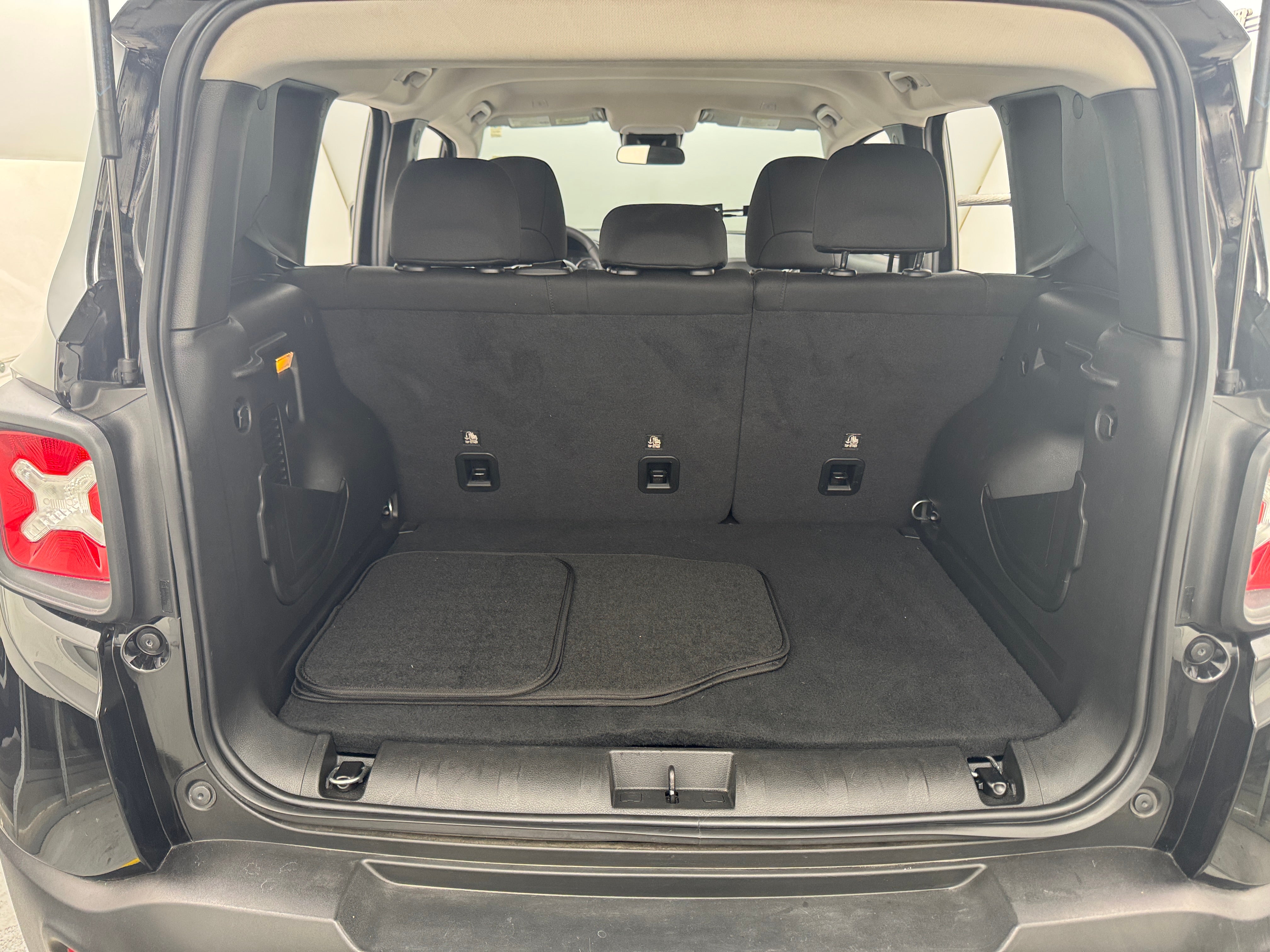 2023 Jeep Renegade Latitude 7