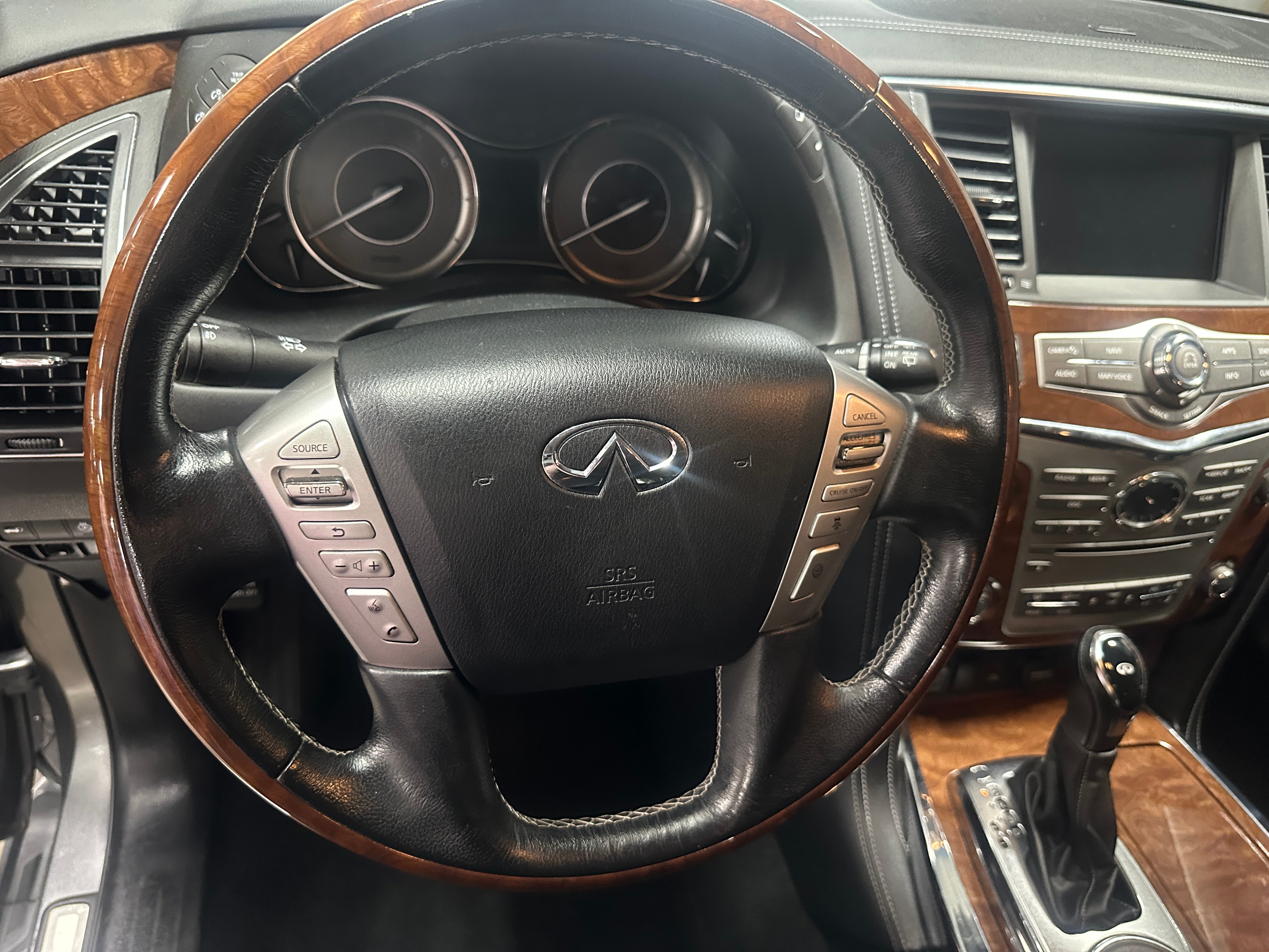 2018 INFINITI QX80 Base 4
