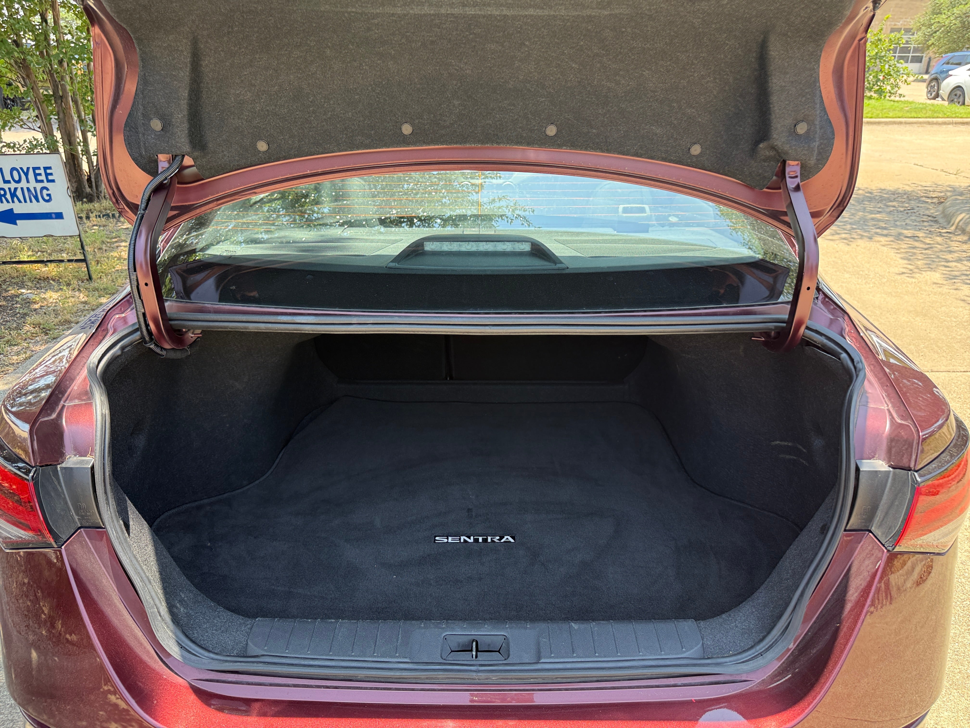 2024 Nissan Sentra SV 6
